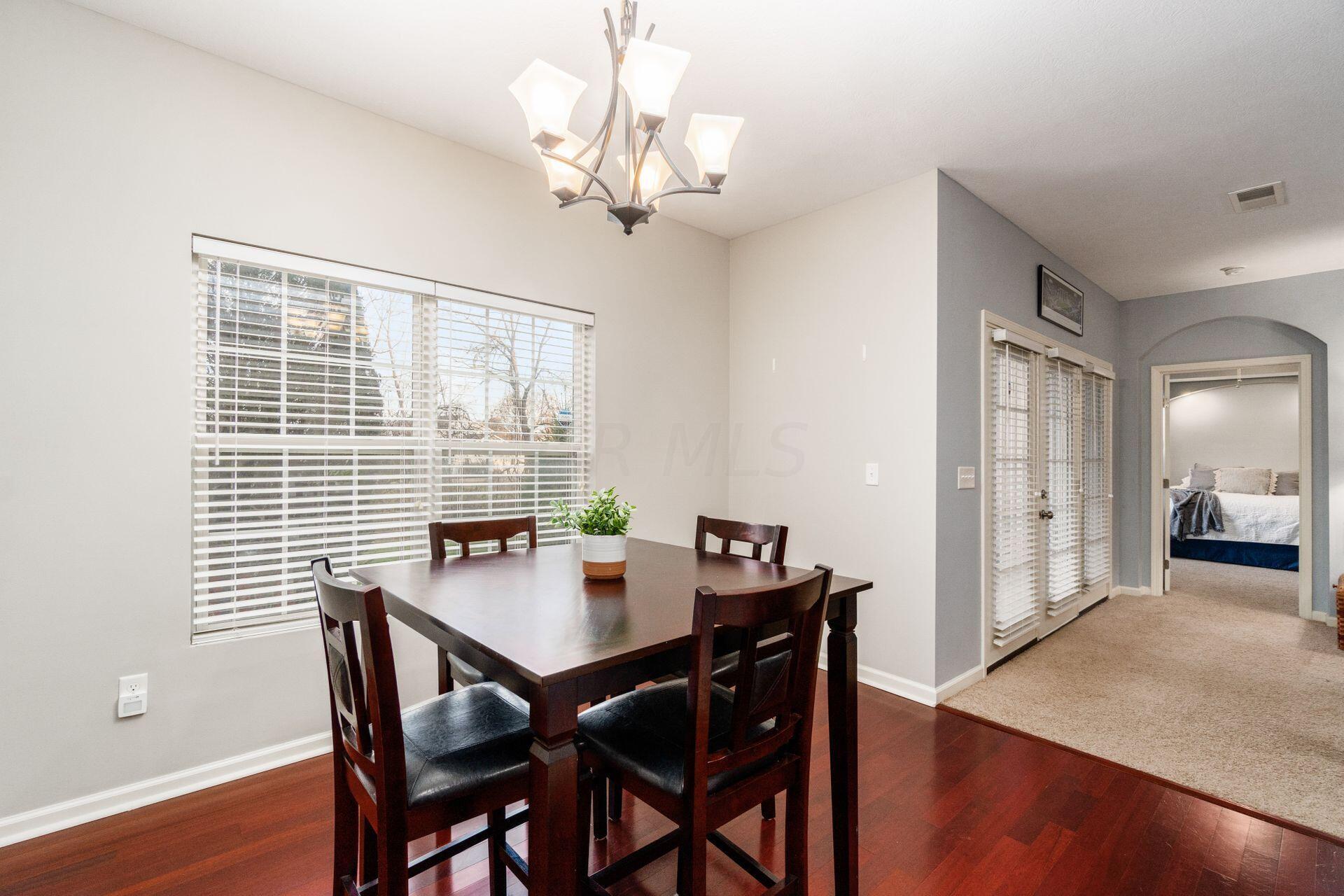 9106 Scenic View Circle