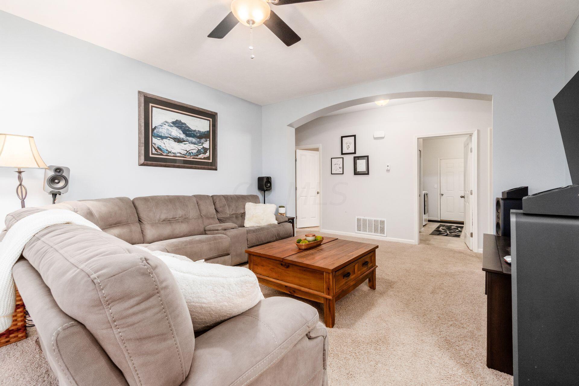 9106 Scenic View Circle