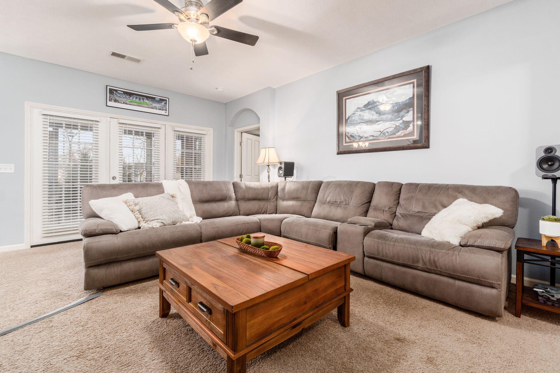 9106 Scenic View Circle