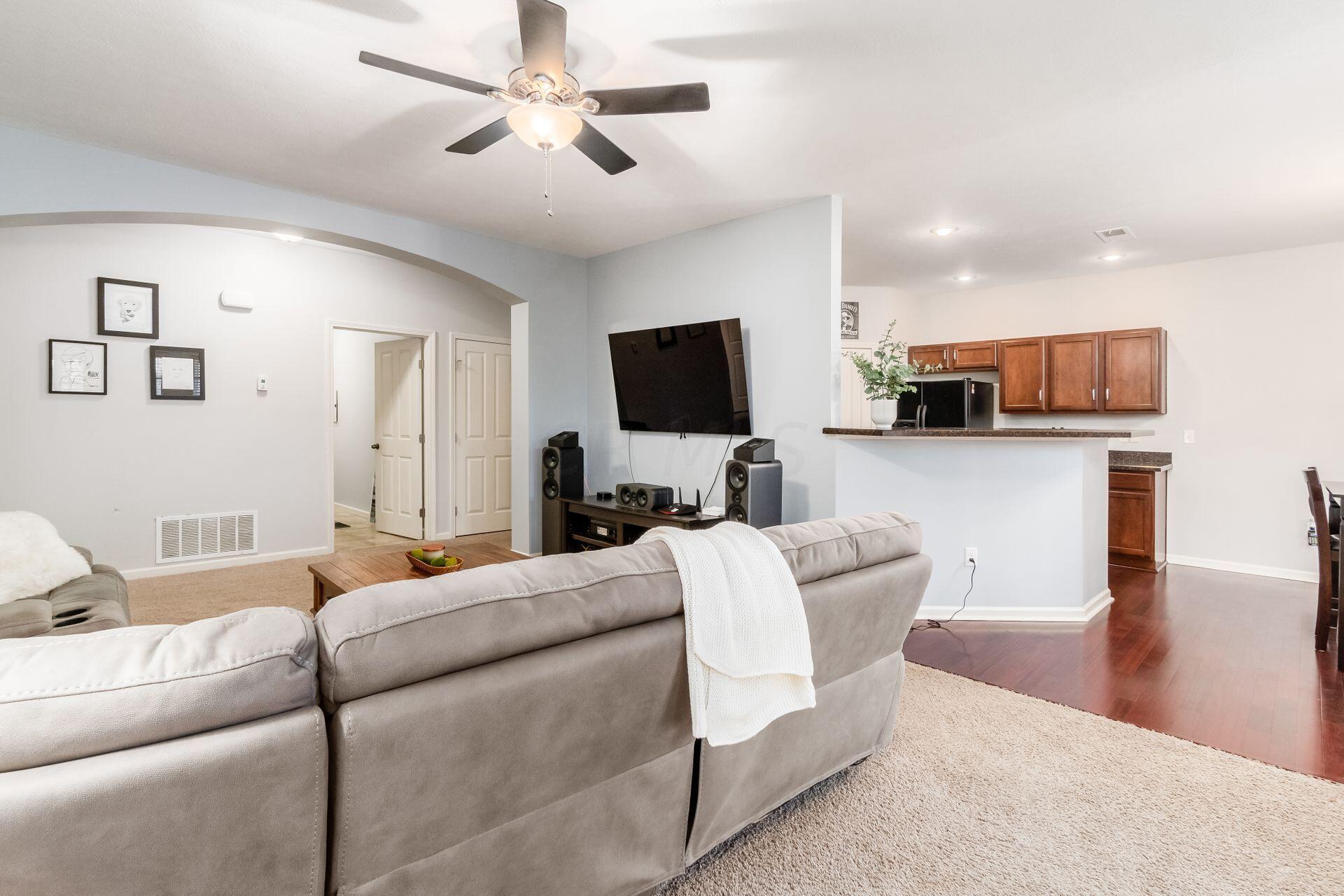 9106 Scenic View Circle