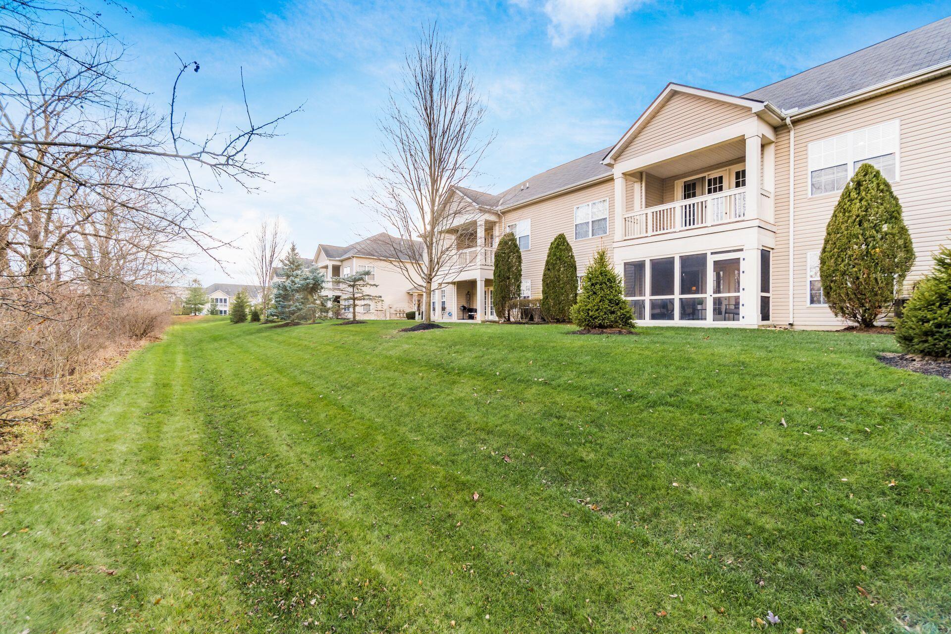 9106 Scenic View Circle