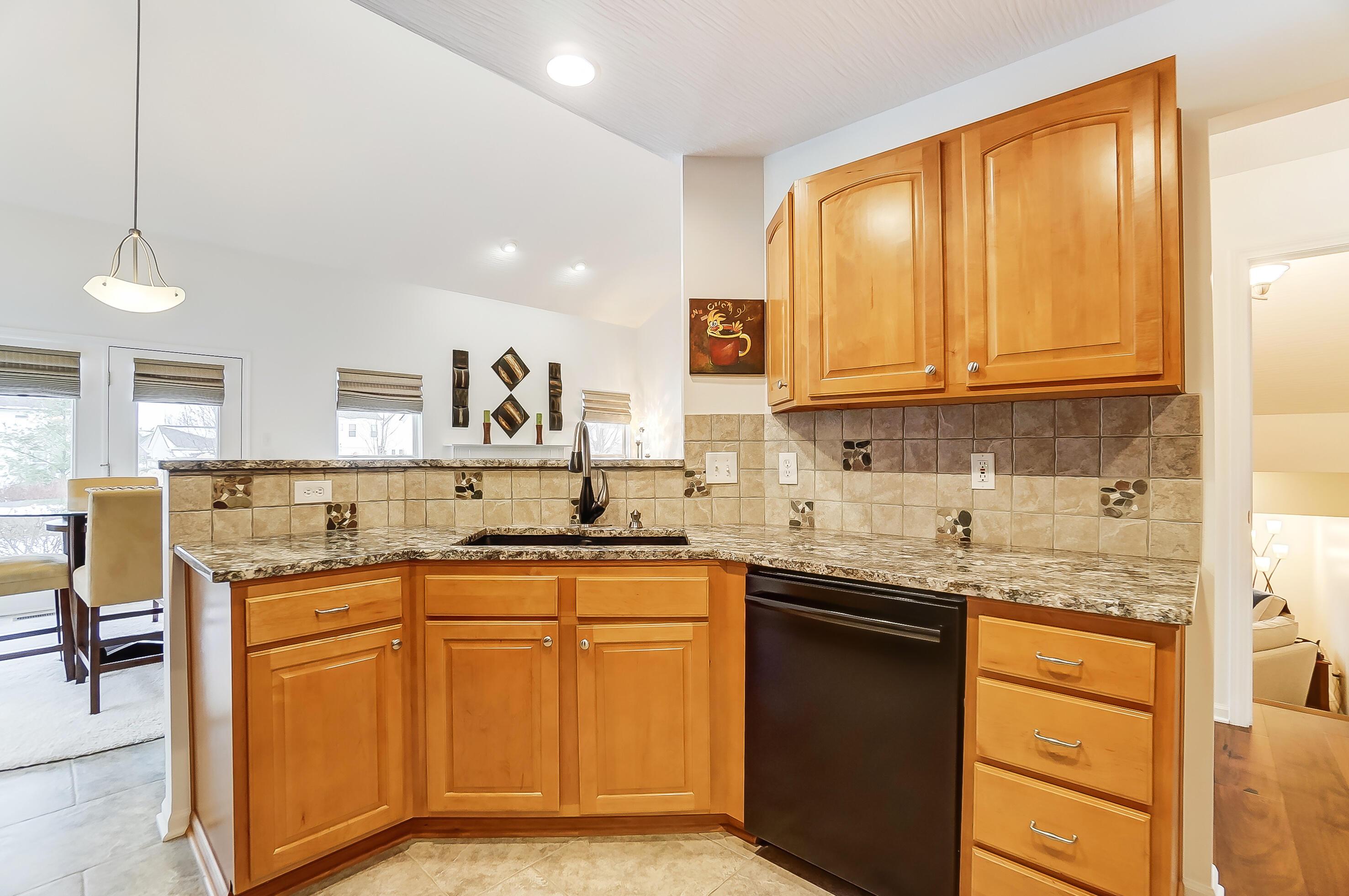 7822 Tree Lake Boulevard