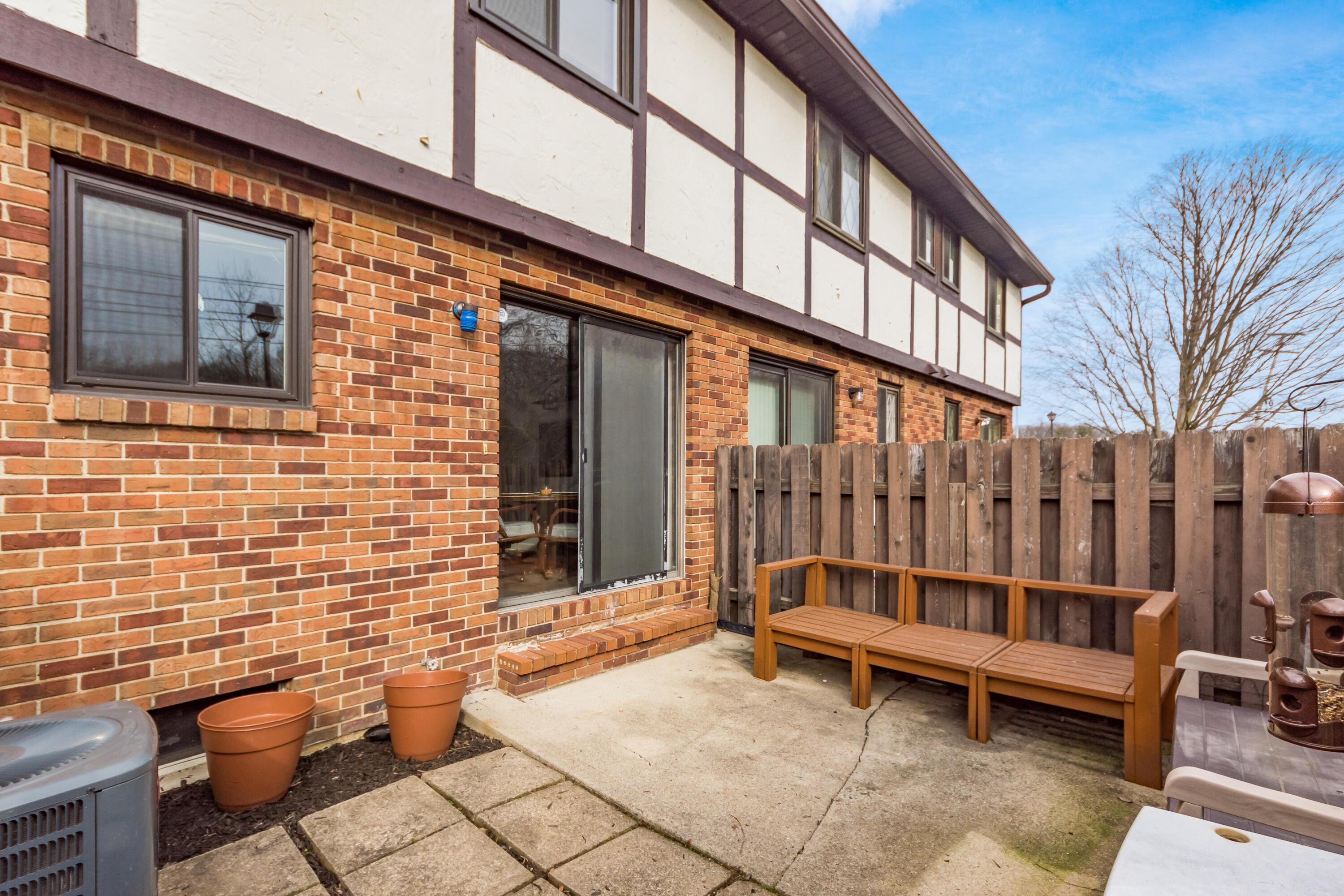 4893 Berryhill Court