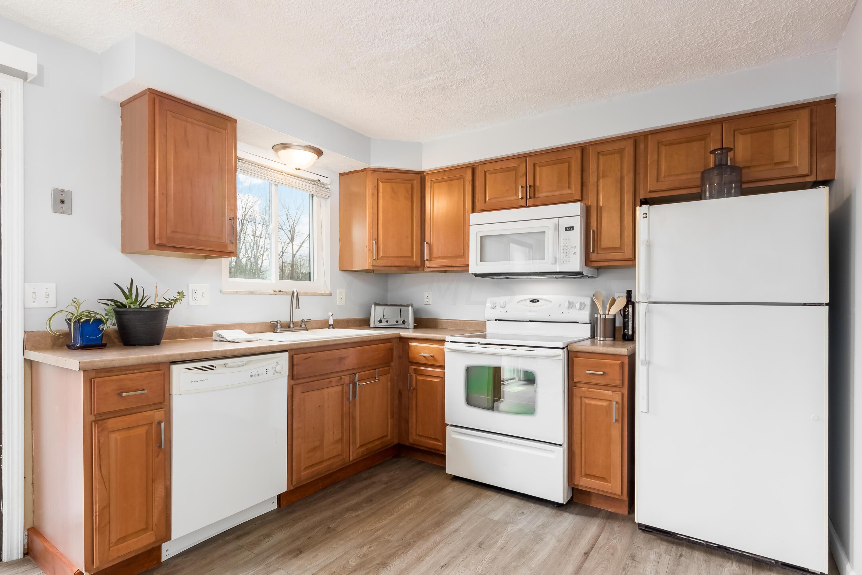 4893 Berryhill Court