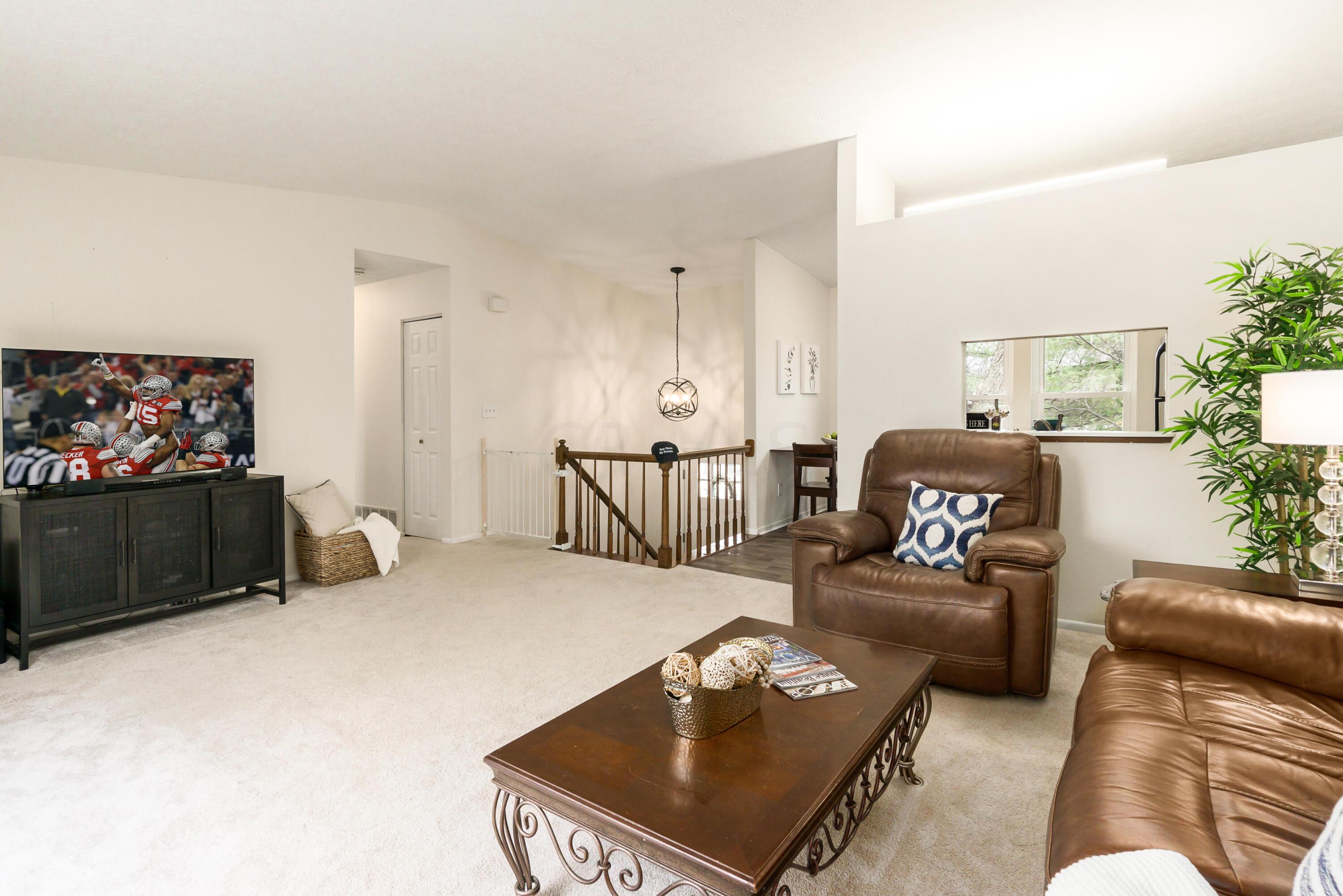 3942 Chickadee Court