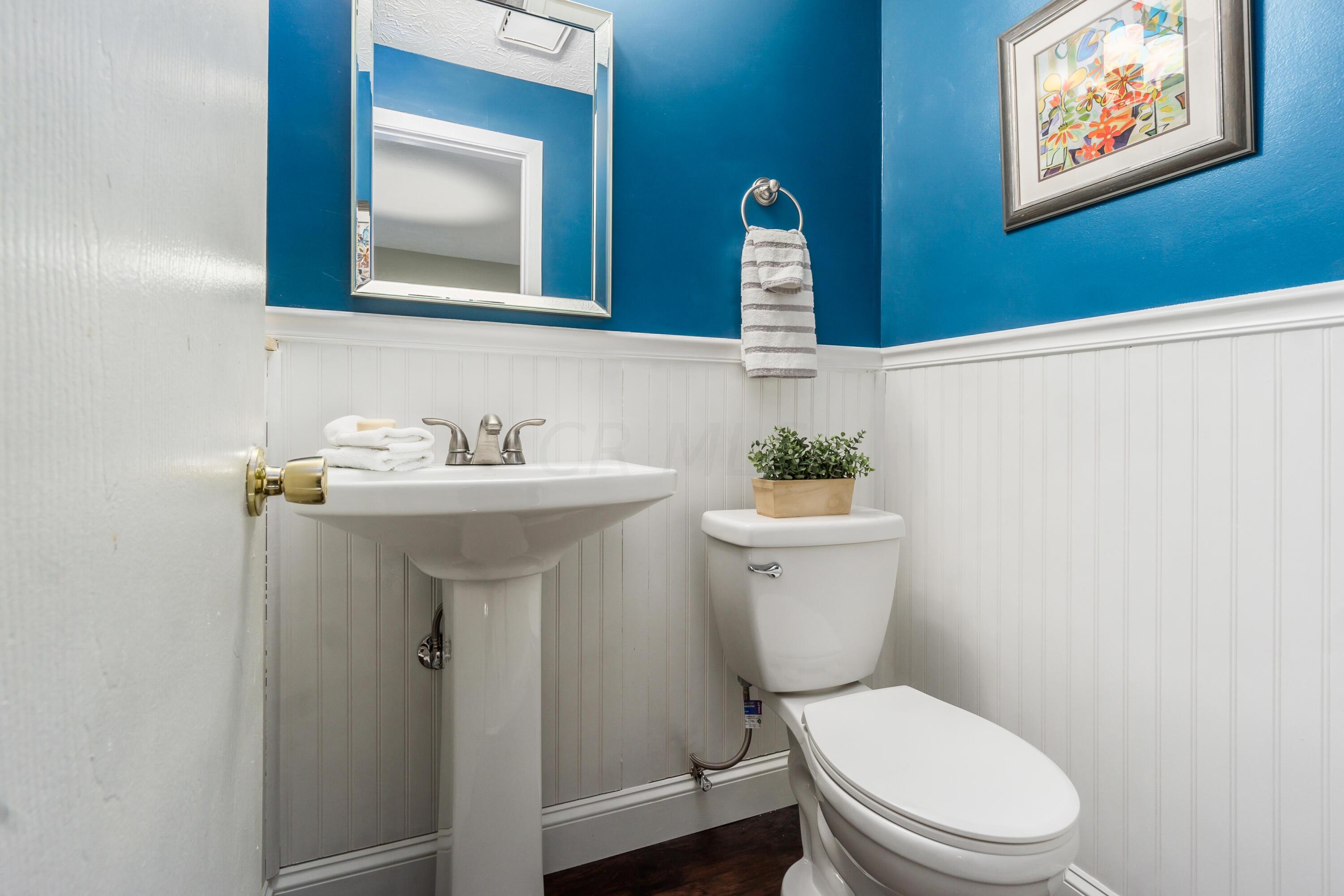 3942 Chickadee Court