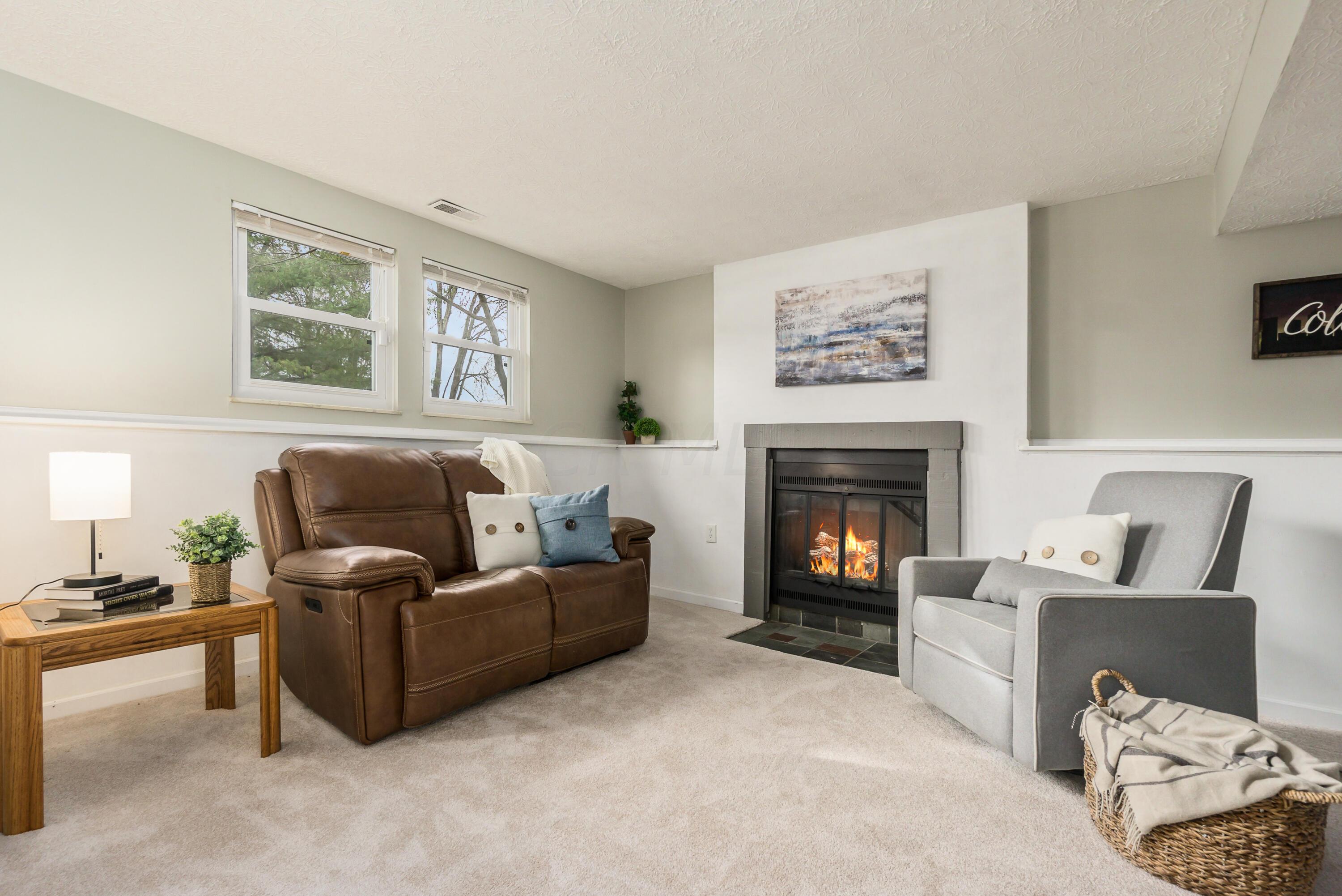 3942 Chickadee Court