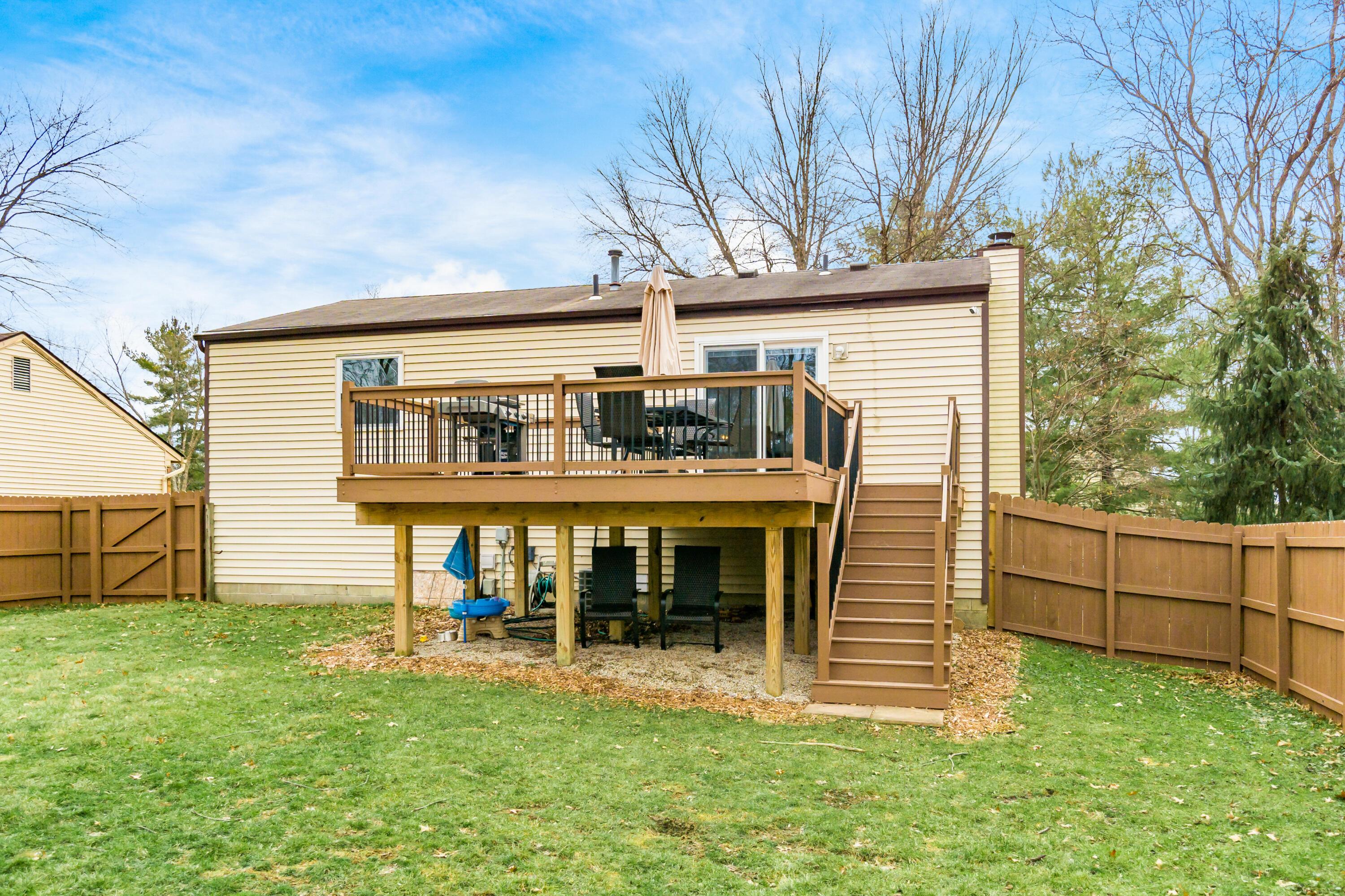 3942 Chickadee Court