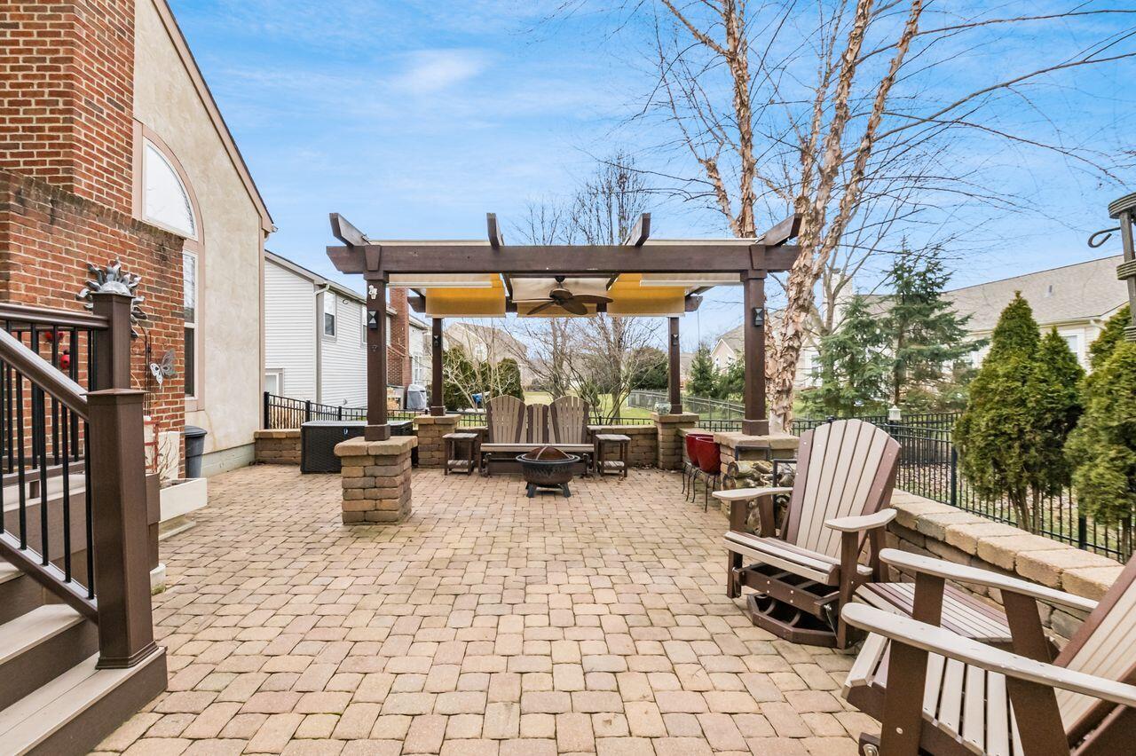 5021 Shoreside Drive