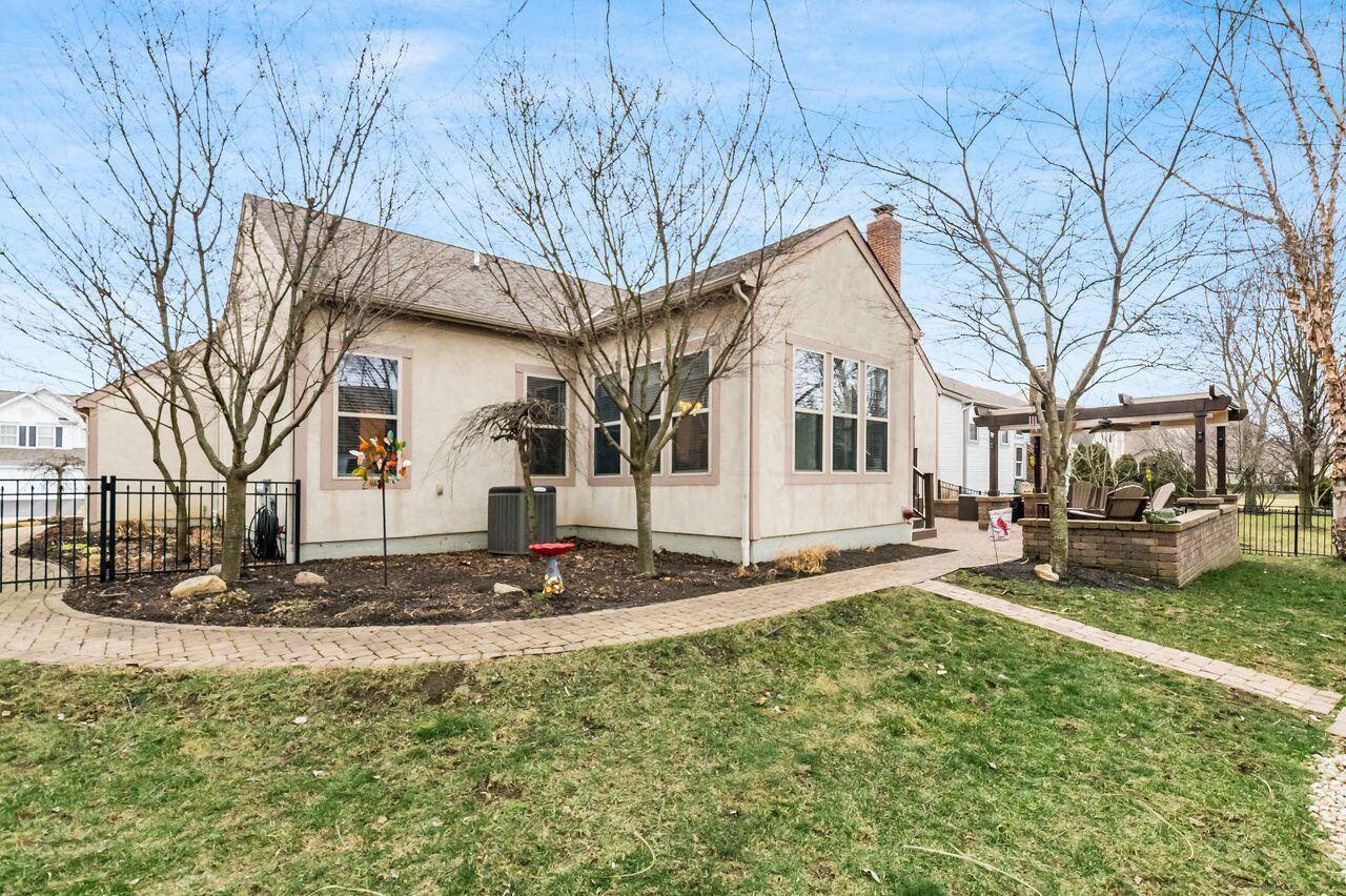5021 Shoreside Drive