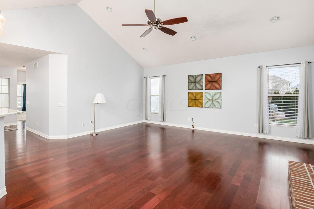 5021 Shoreside Drive