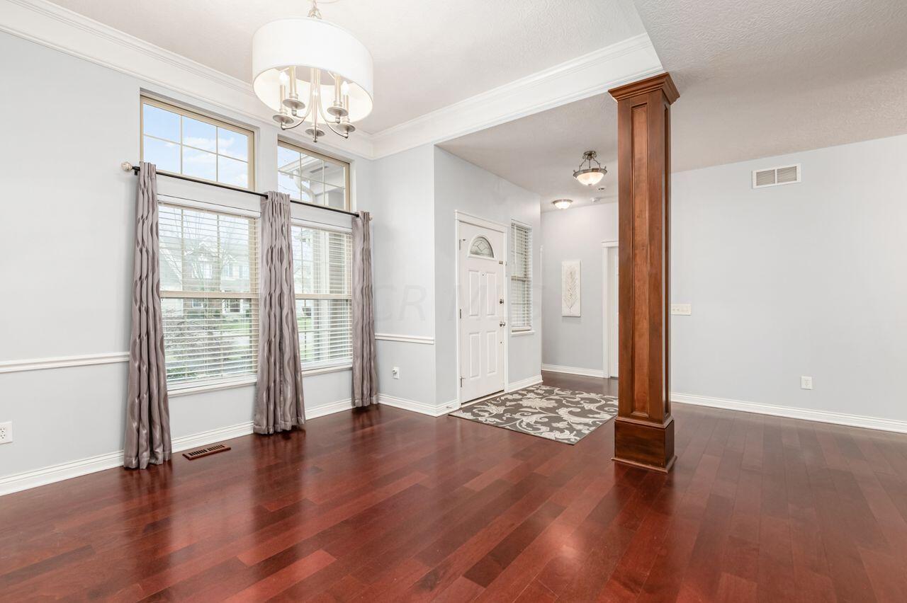 5021 Shoreside Drive