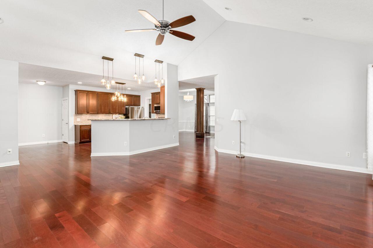 5021 Shoreside Drive