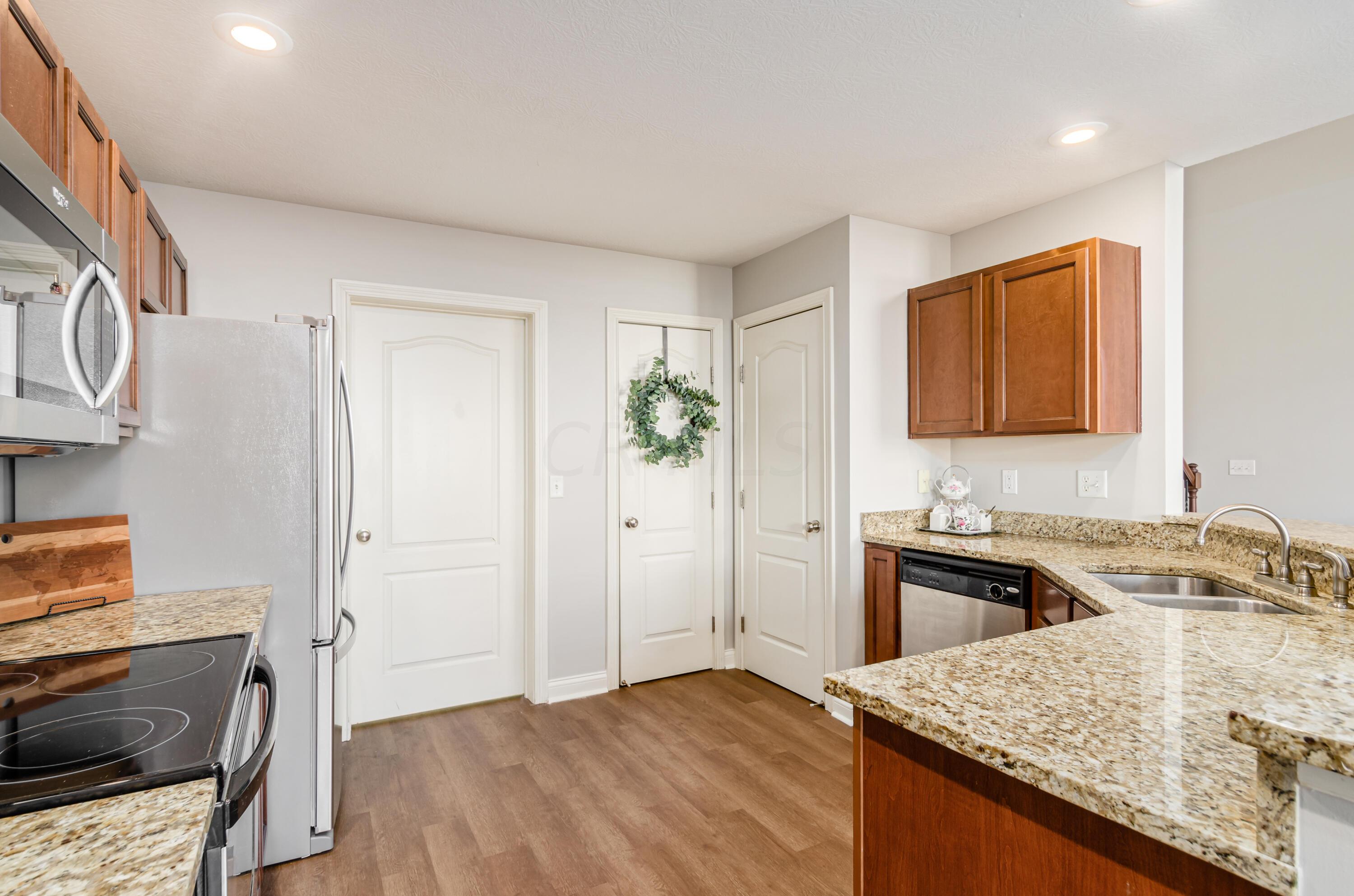 6266 Albany Brooke Drive