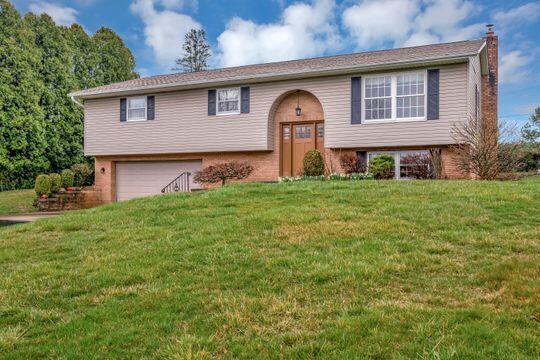 2865 E Military Road