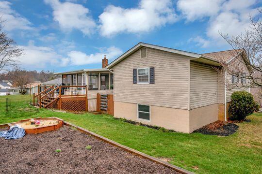 2865 E Military Road