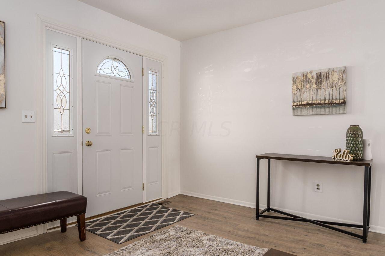 1036 Hardesty Place W