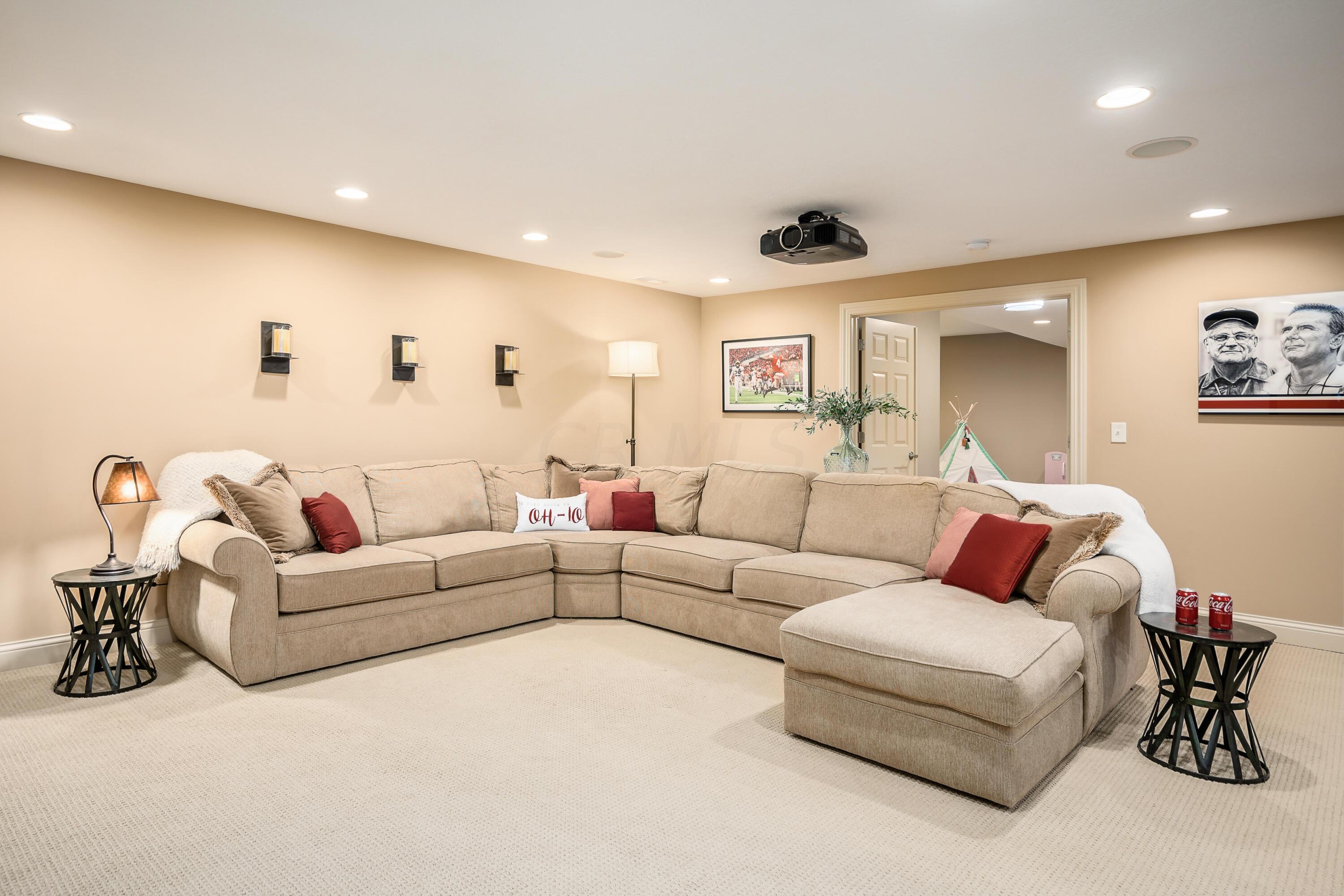 5461 Willow Bend Court