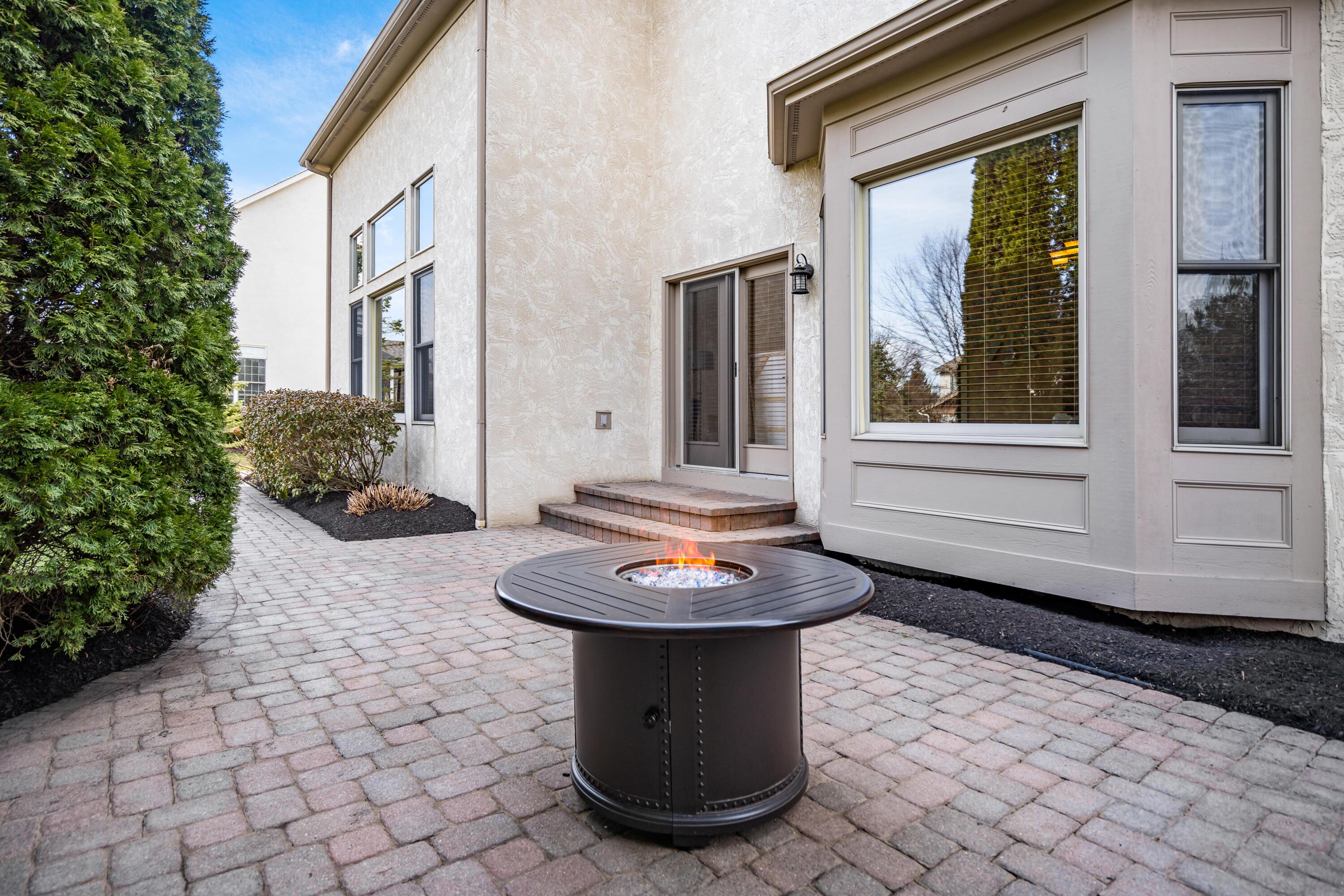 5461 Willow Bend Court