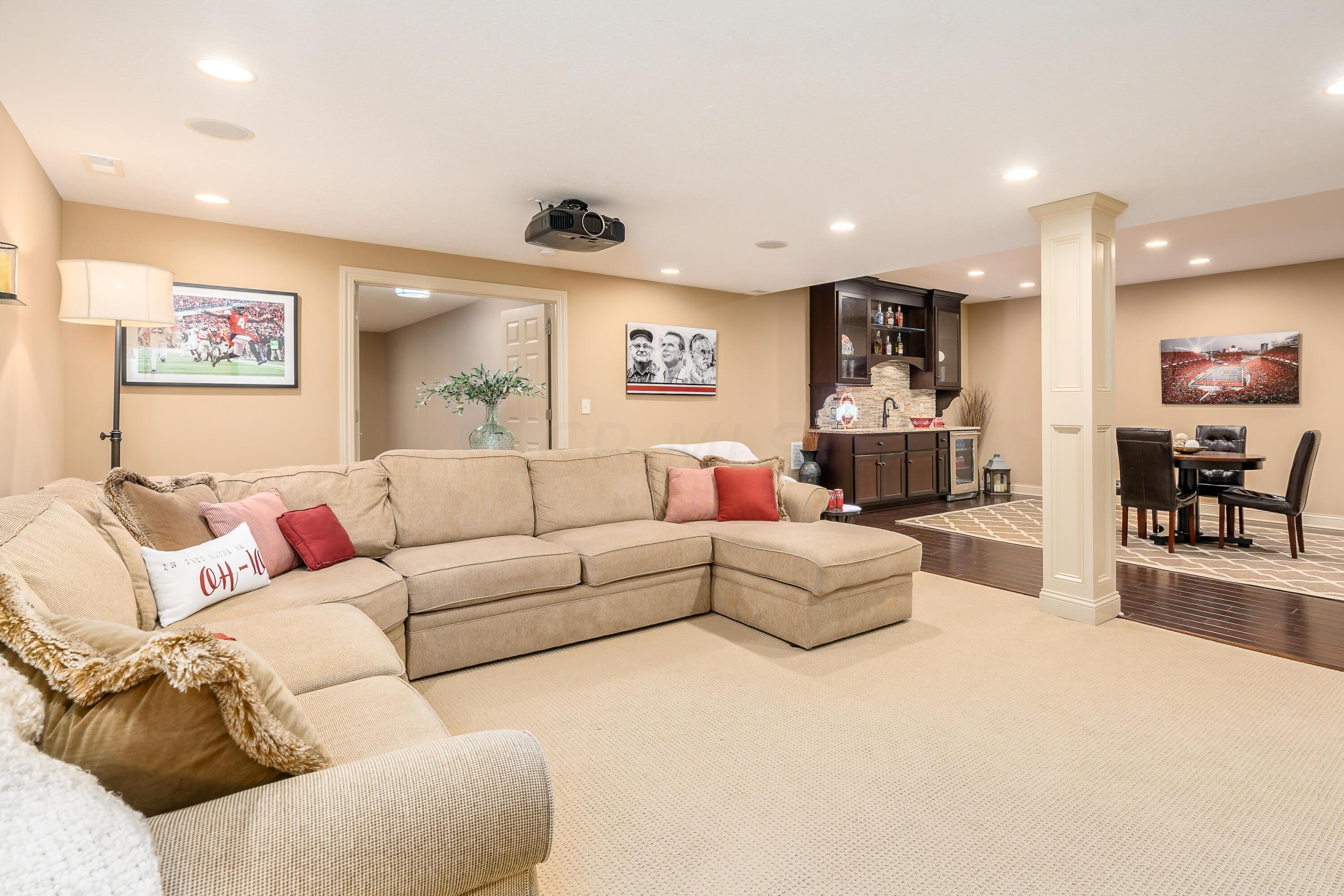 5461 Willow Bend Court