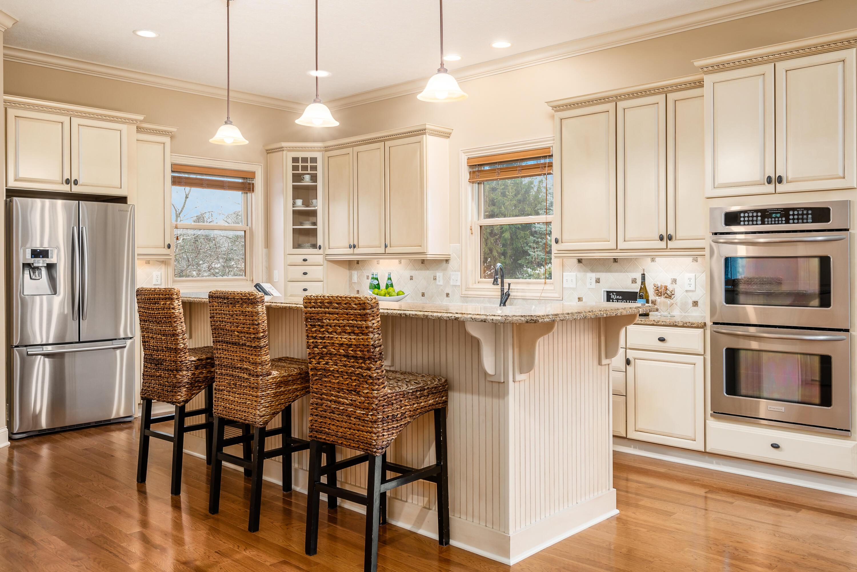 5461 Willow Bend Court