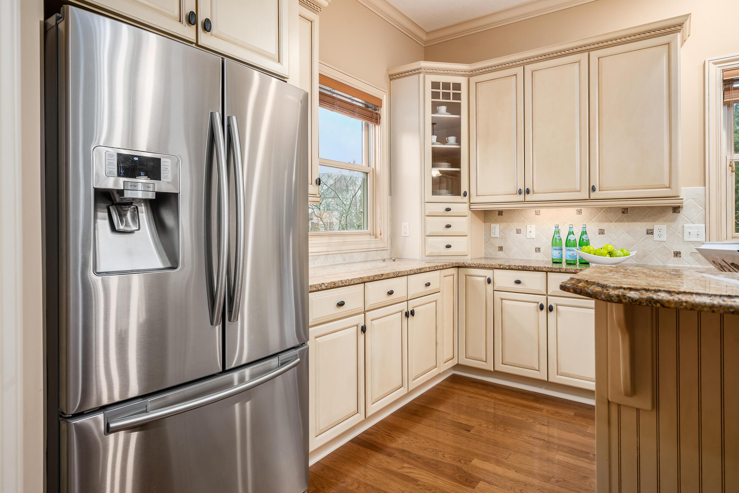 5461 Willow Bend Court