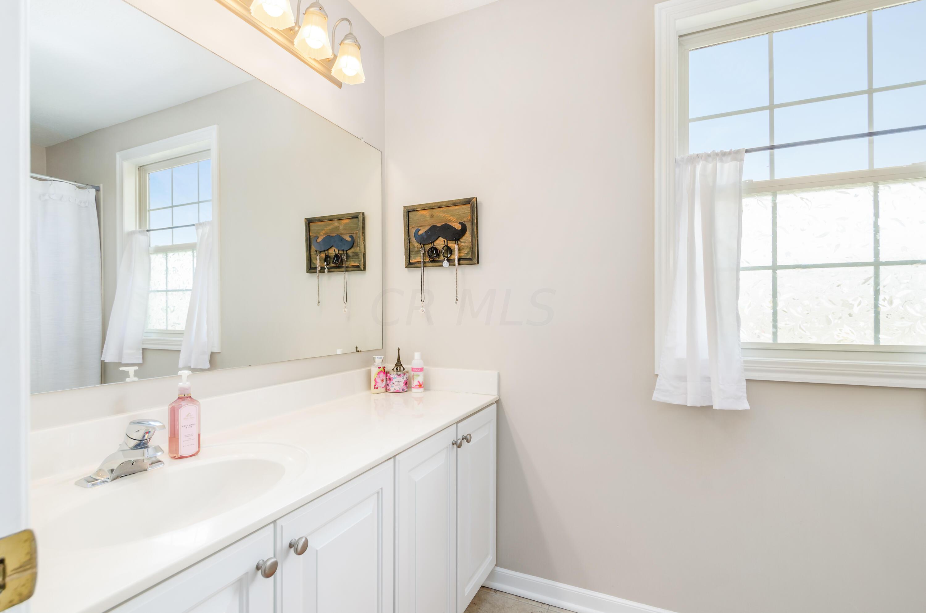 6558 Hermitage Drive