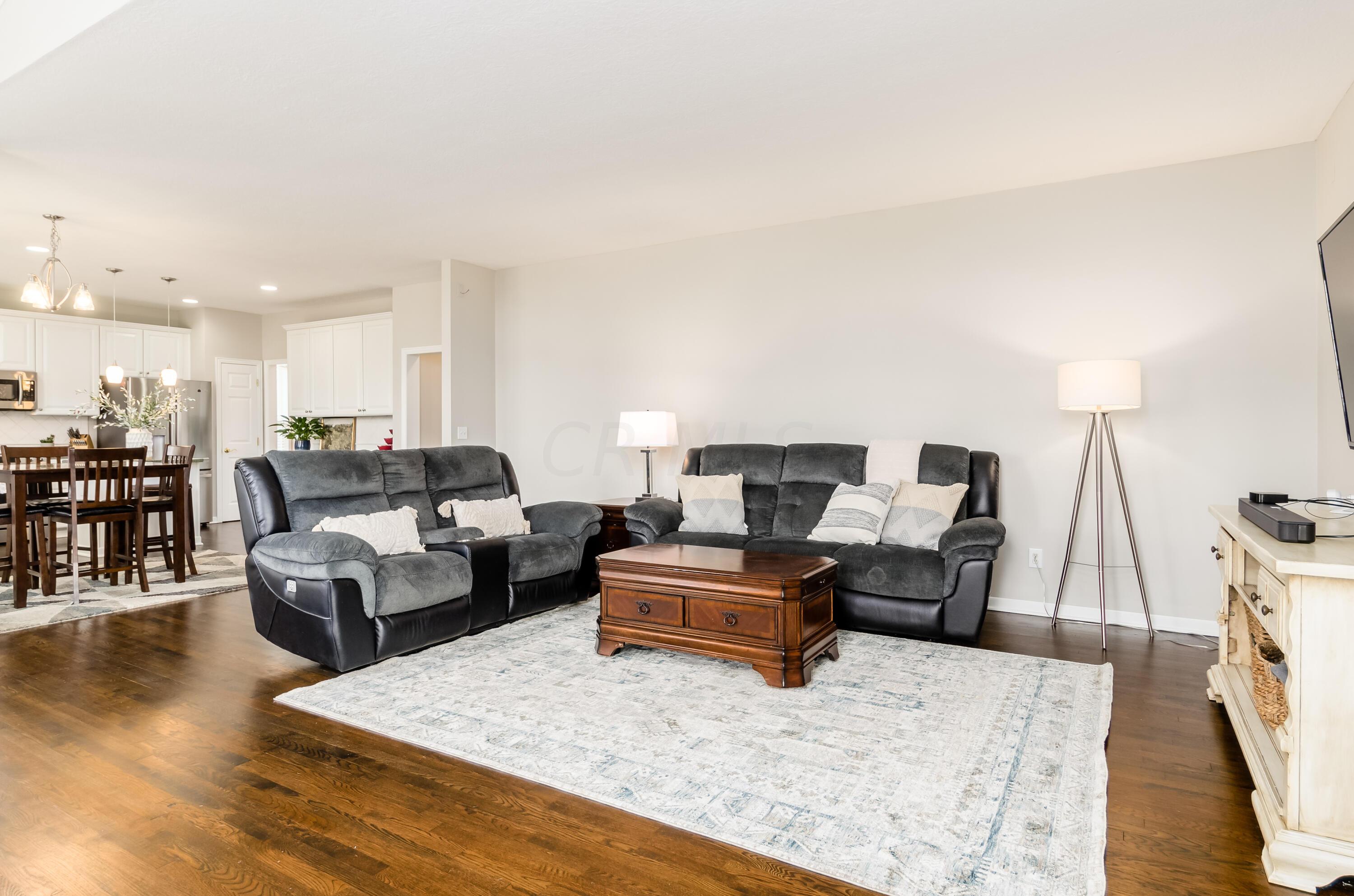 6558 Hermitage Drive