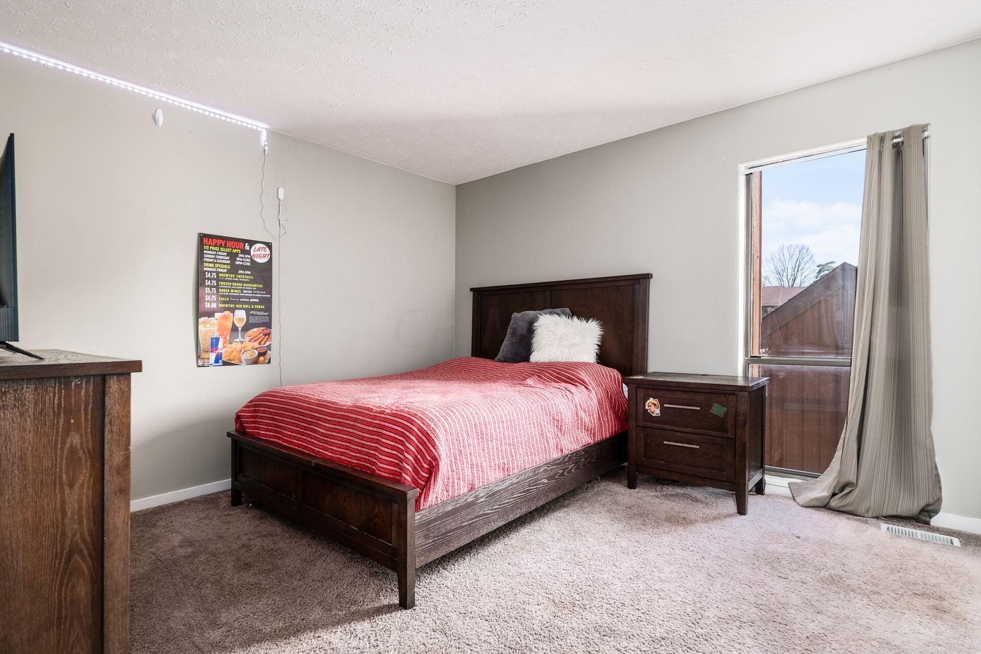 5060 Grasshopper Lane