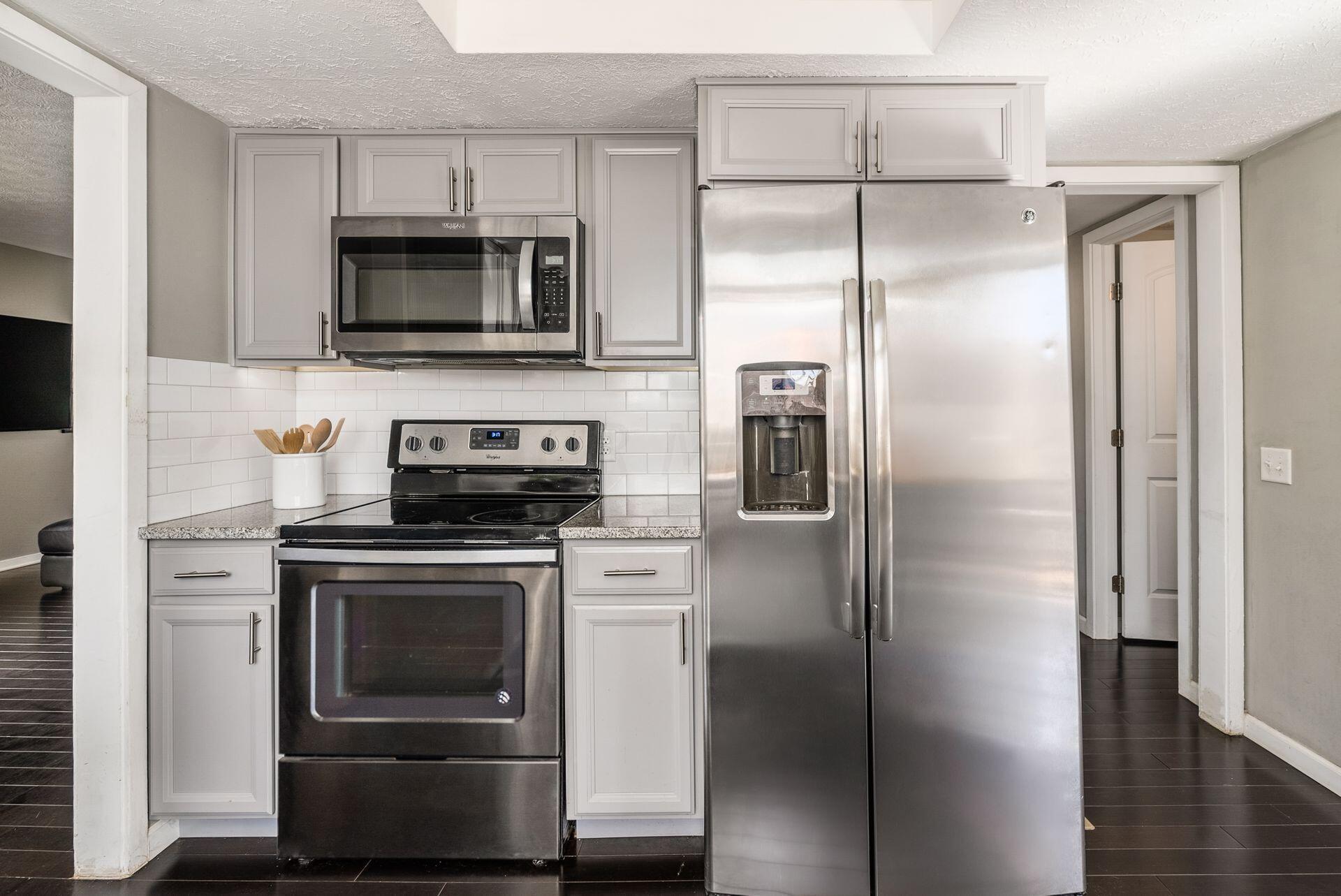 5060 Grasshopper Lane