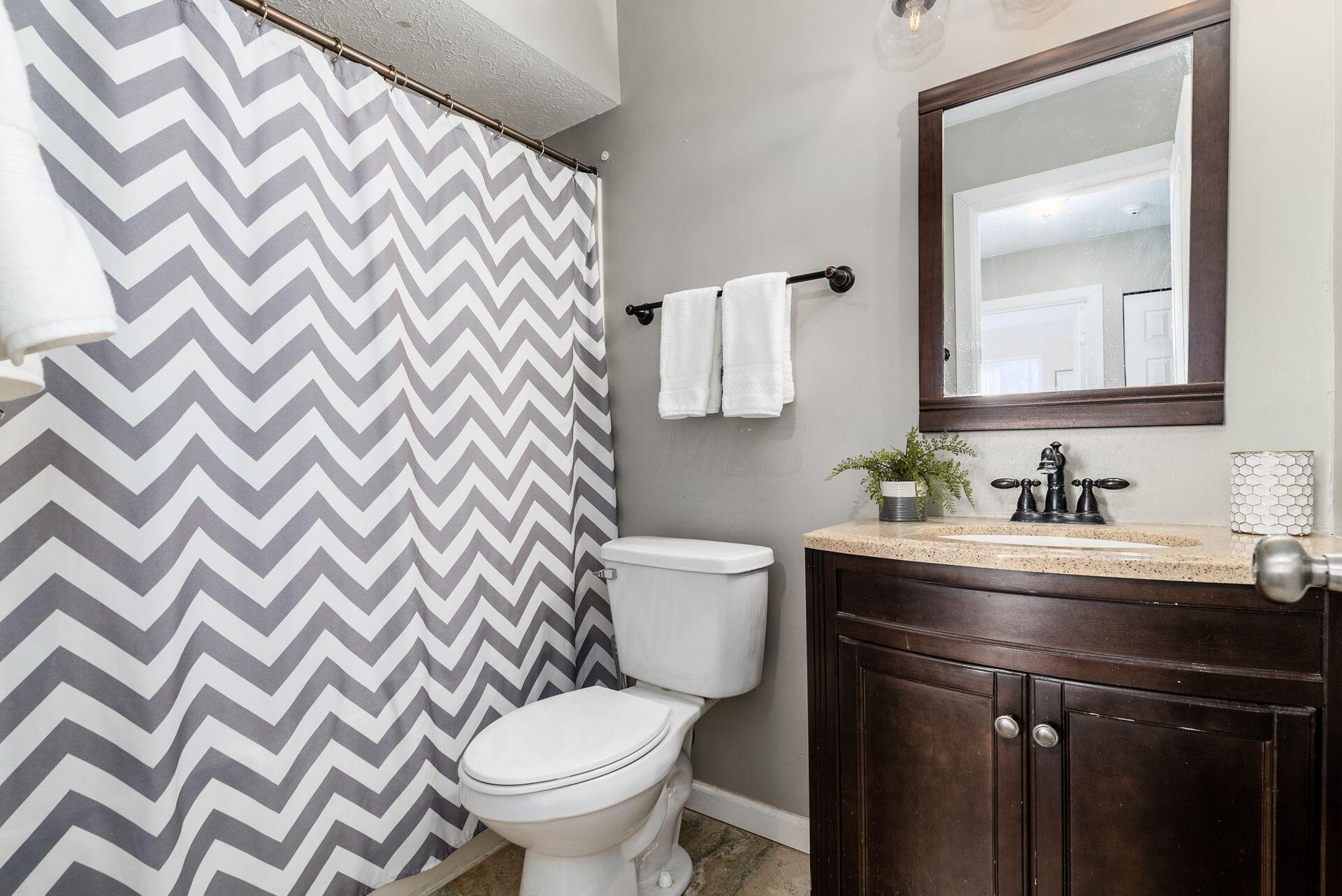 5060 Grasshopper Lane