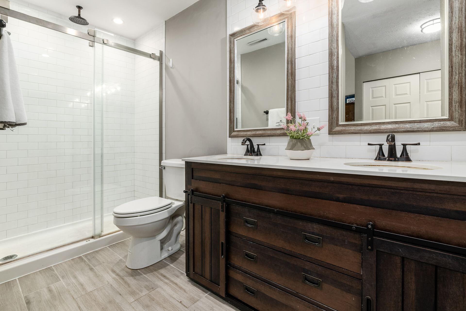 5060 Grasshopper Lane