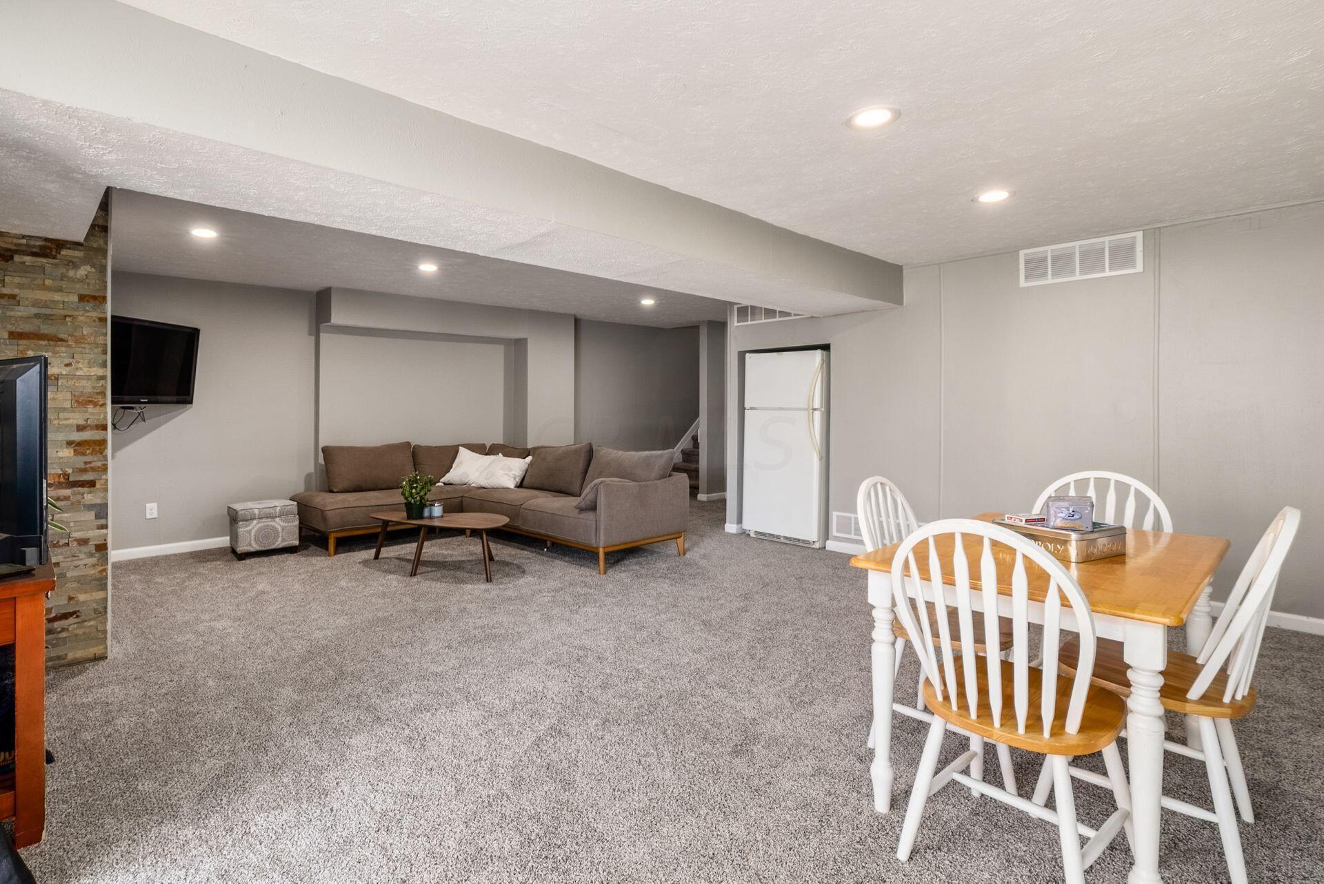 5060 Grasshopper Lane