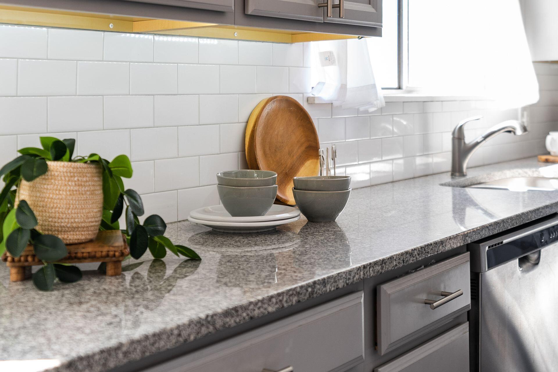 5060 Grasshopper Lane