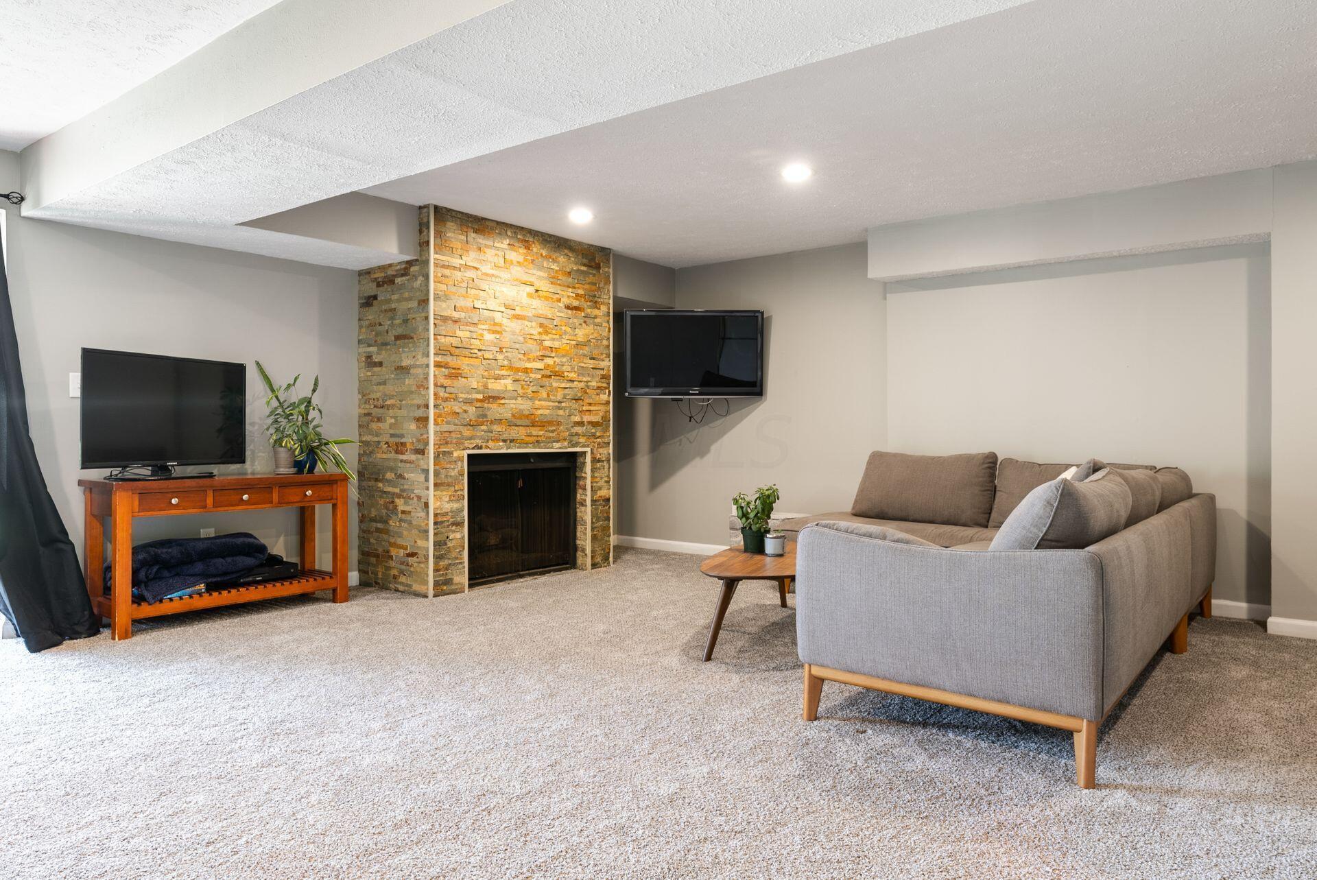 5060 Grasshopper Lane