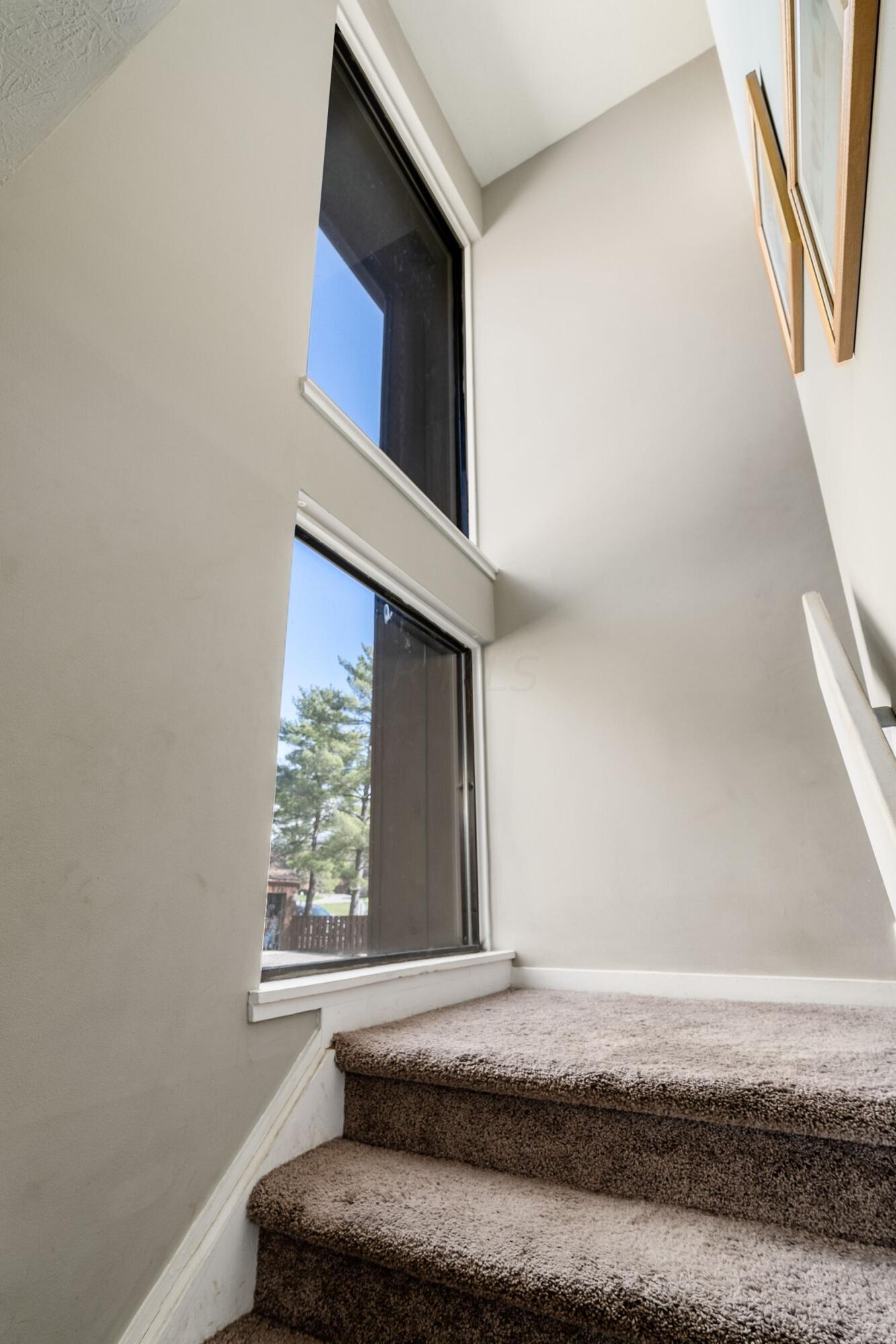 5060 Grasshopper Lane