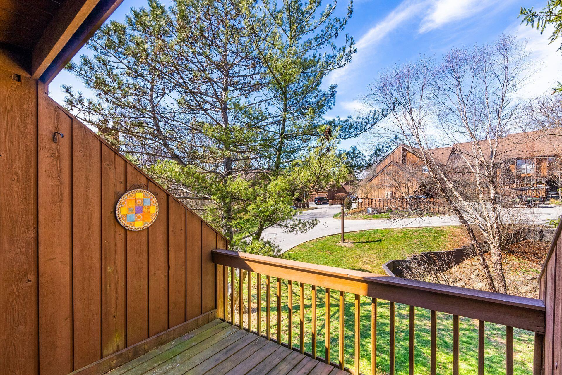 5060 Grasshopper Lane