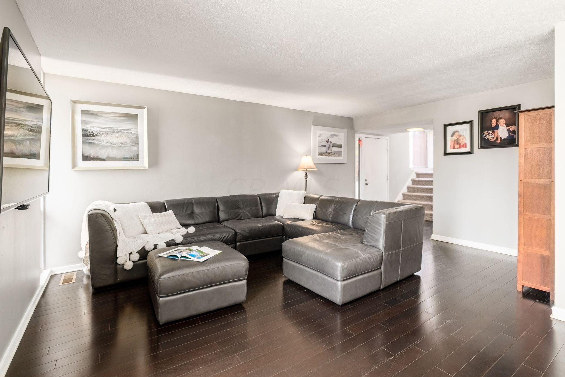 5060 Grasshopper Lane