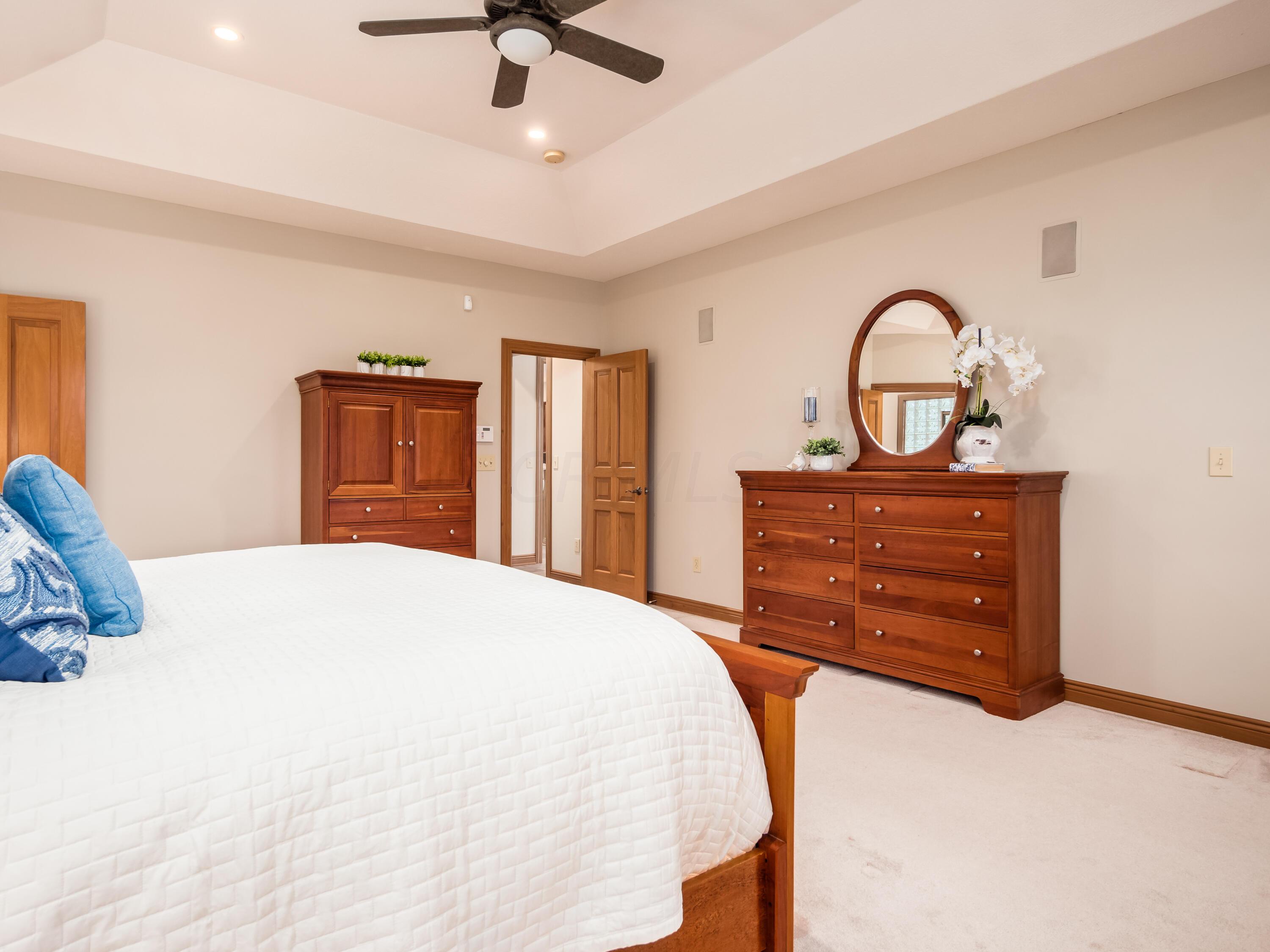 6215 Spring Run Drive