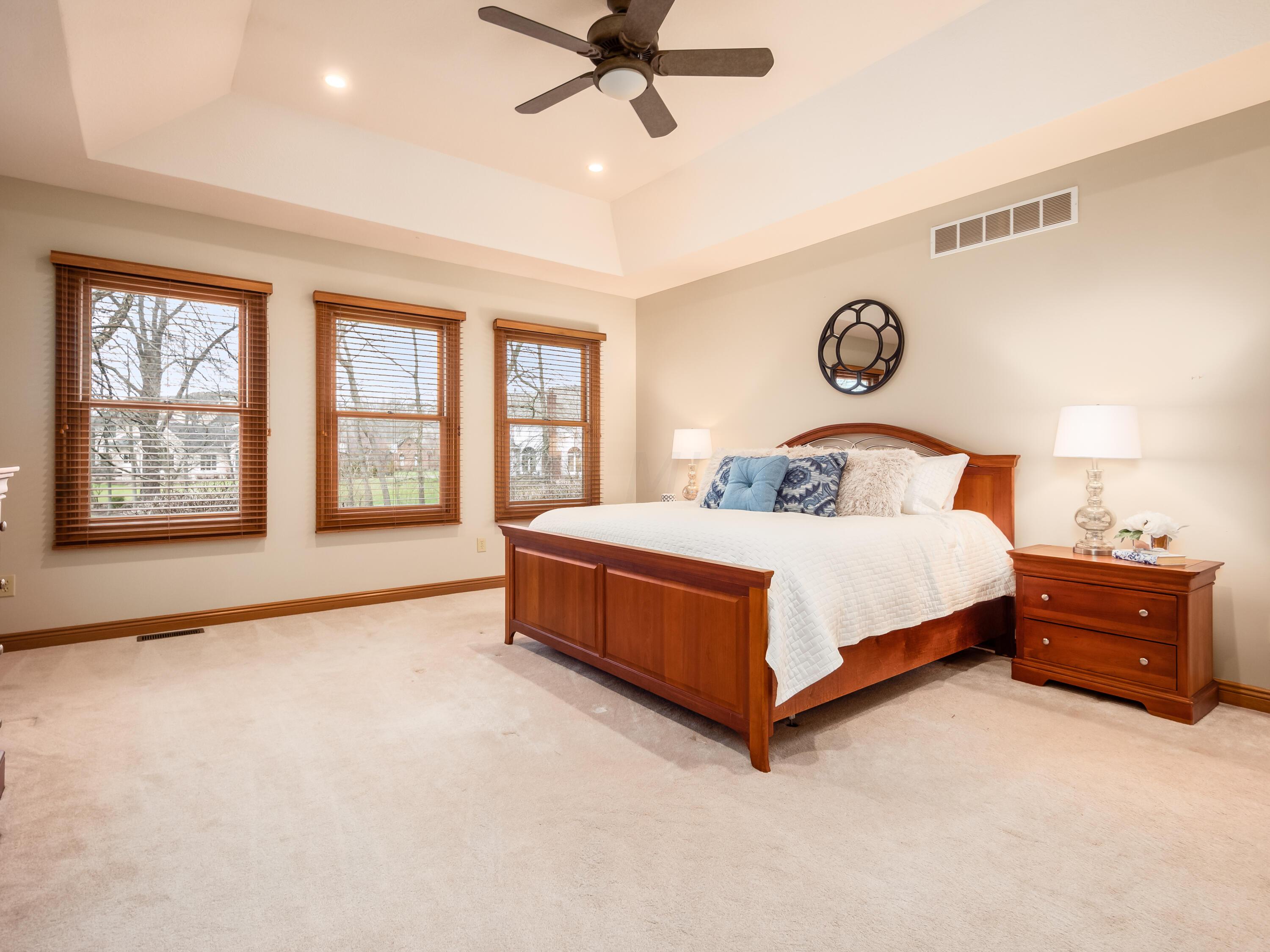 6215 Spring Run Drive