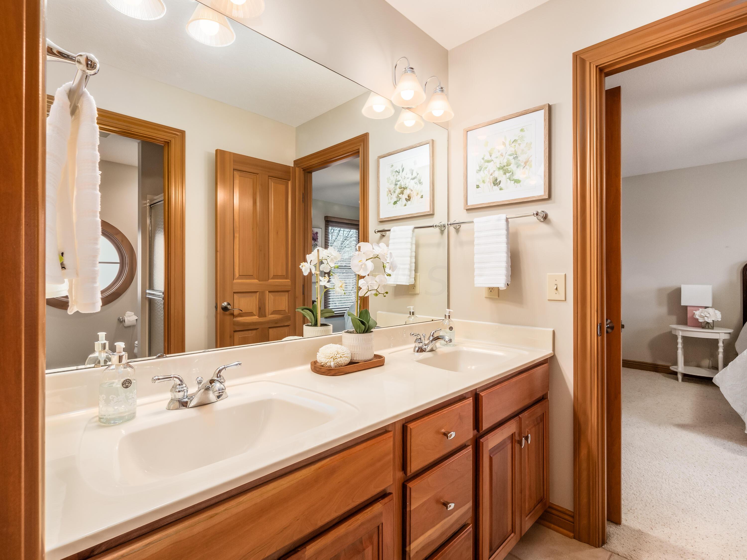 6215 Spring Run Drive