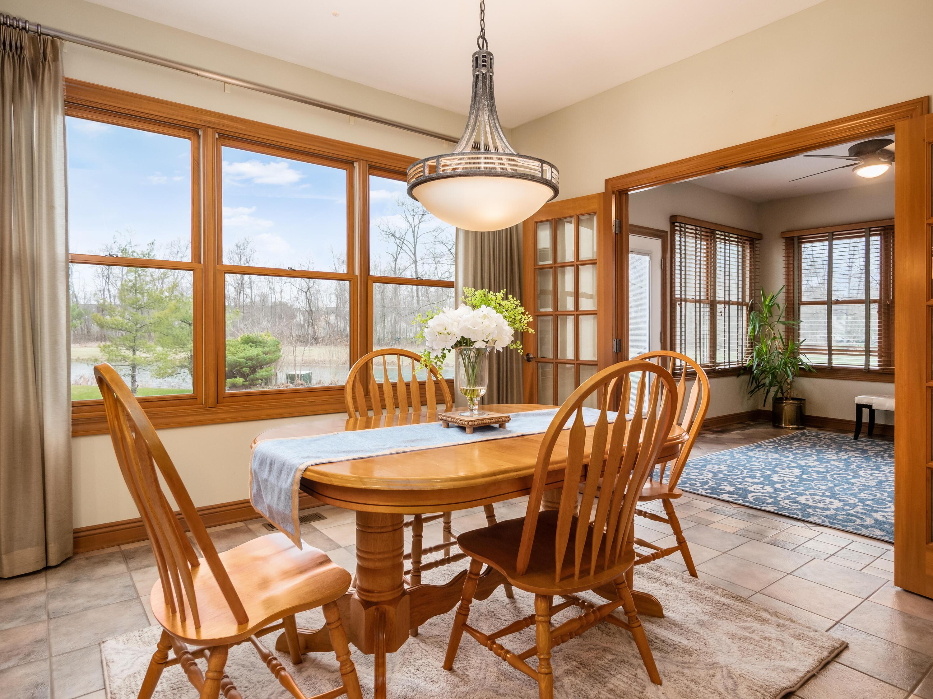 6215 Spring Run Drive