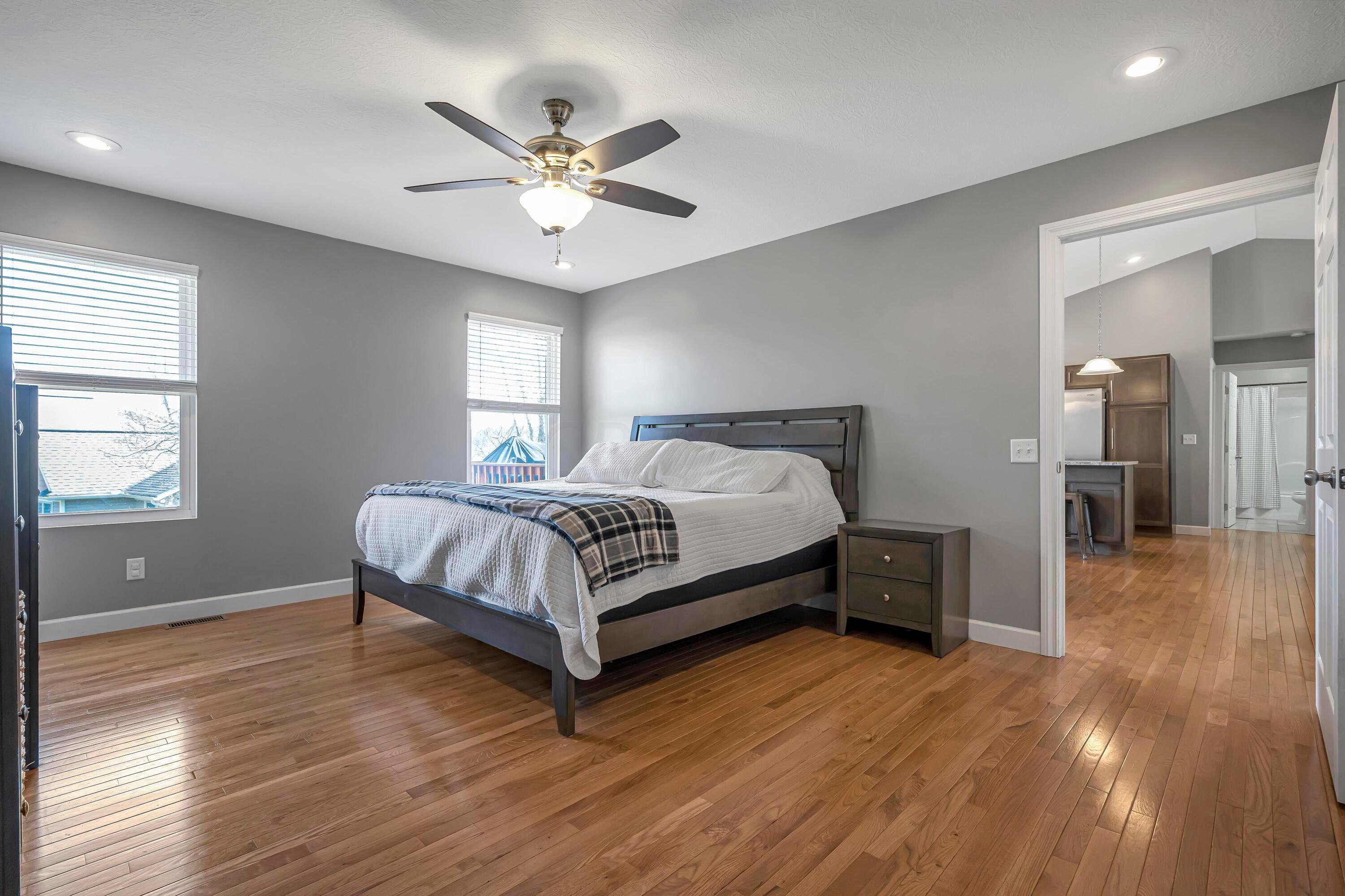 230 Glenridge Circle