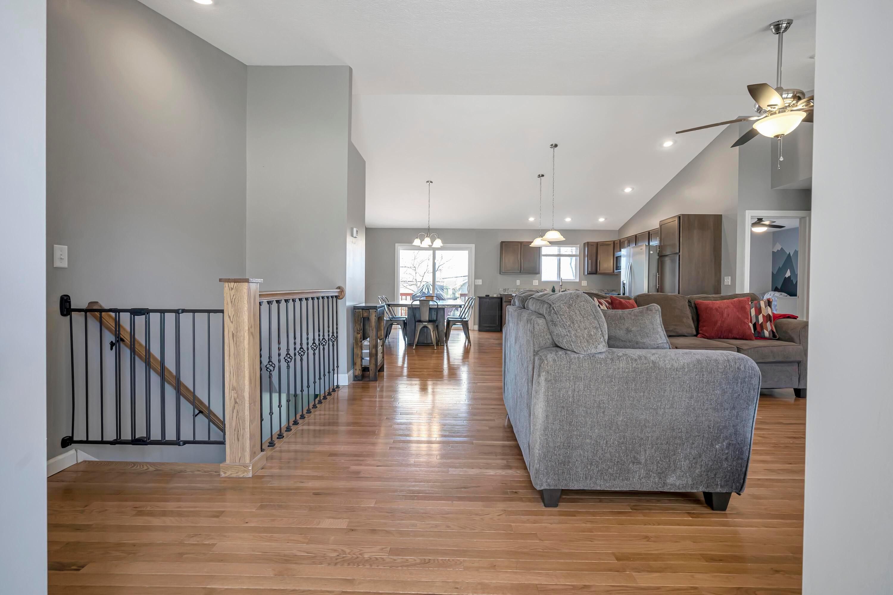 230 Glenridge Circle