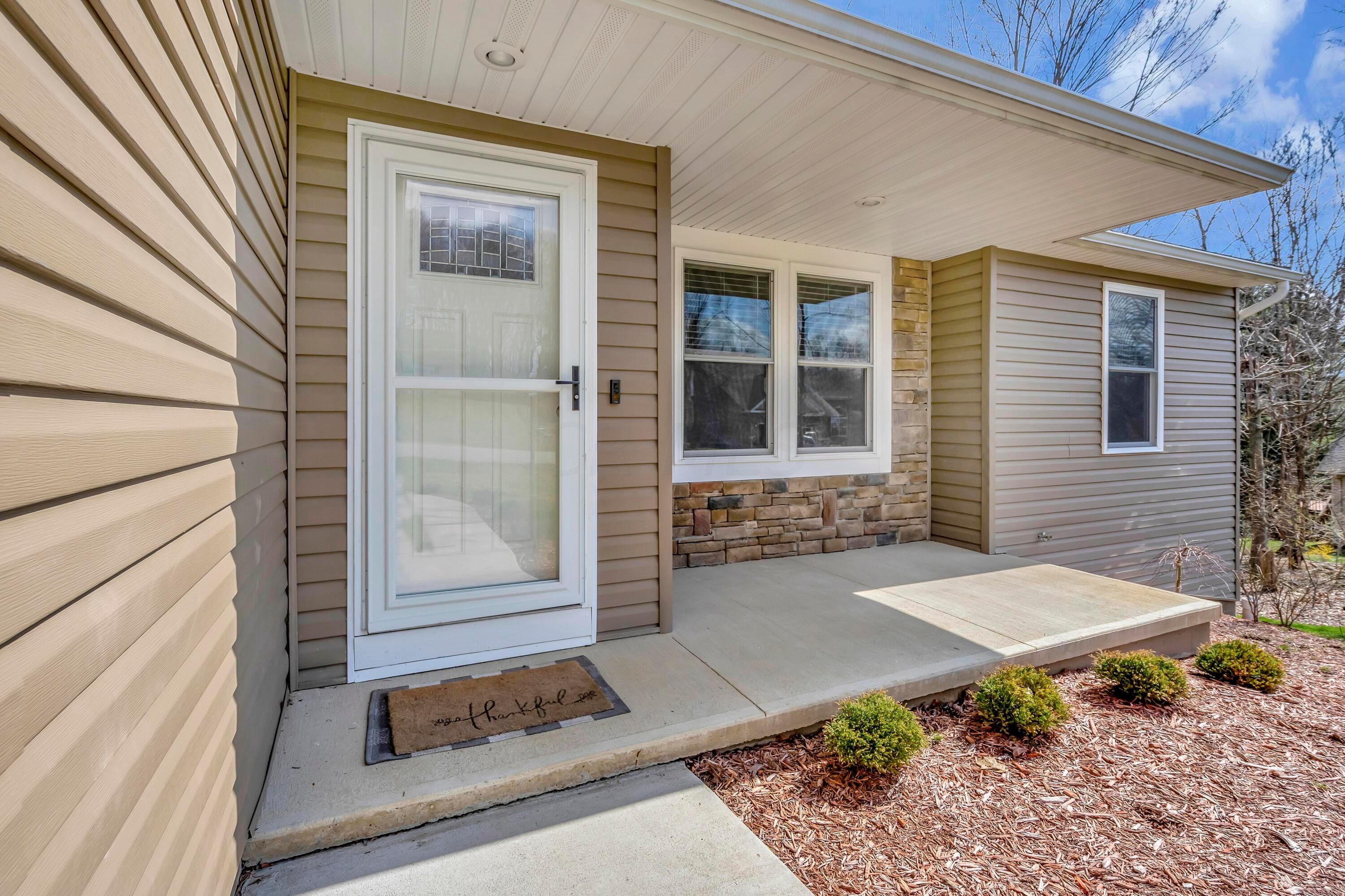 230 Glenridge Circle