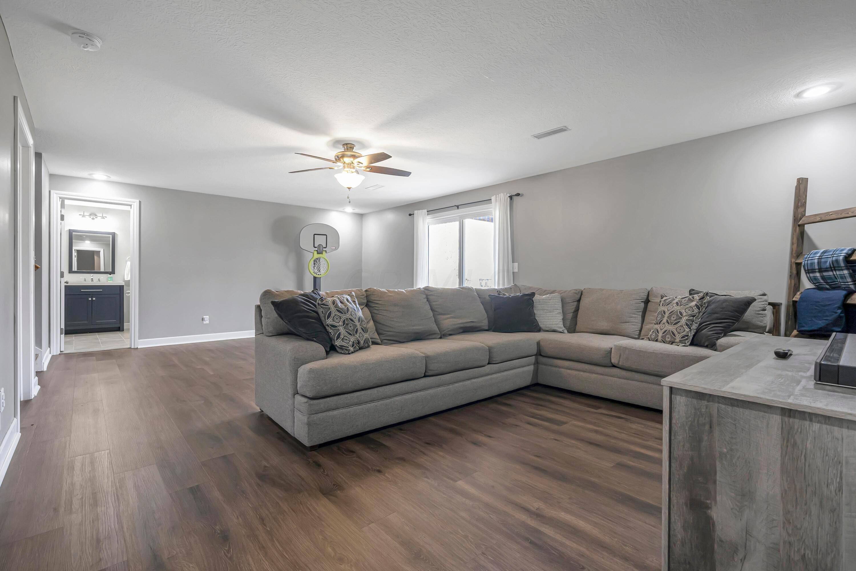 230 Glenridge Circle