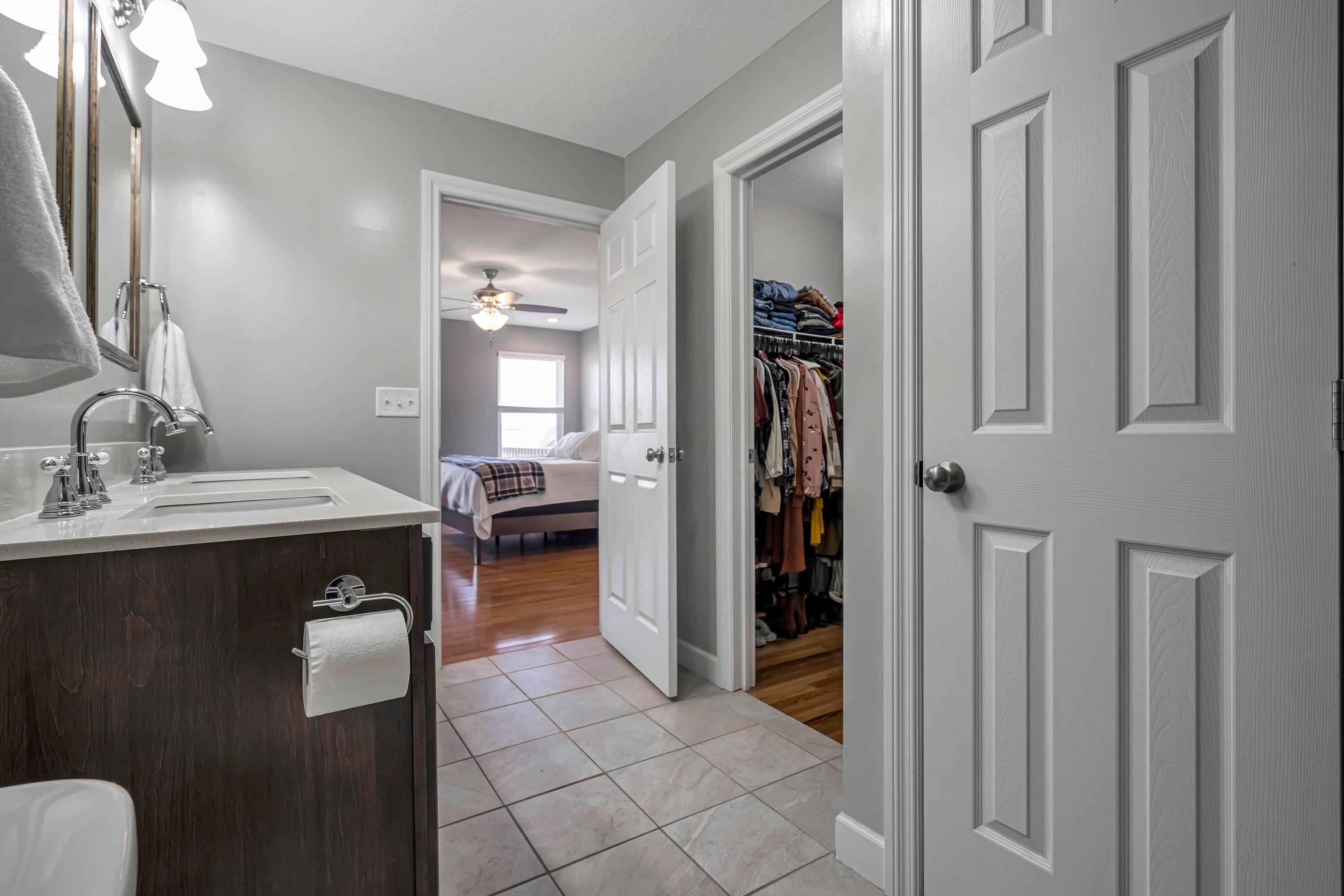230 Glenridge Circle
