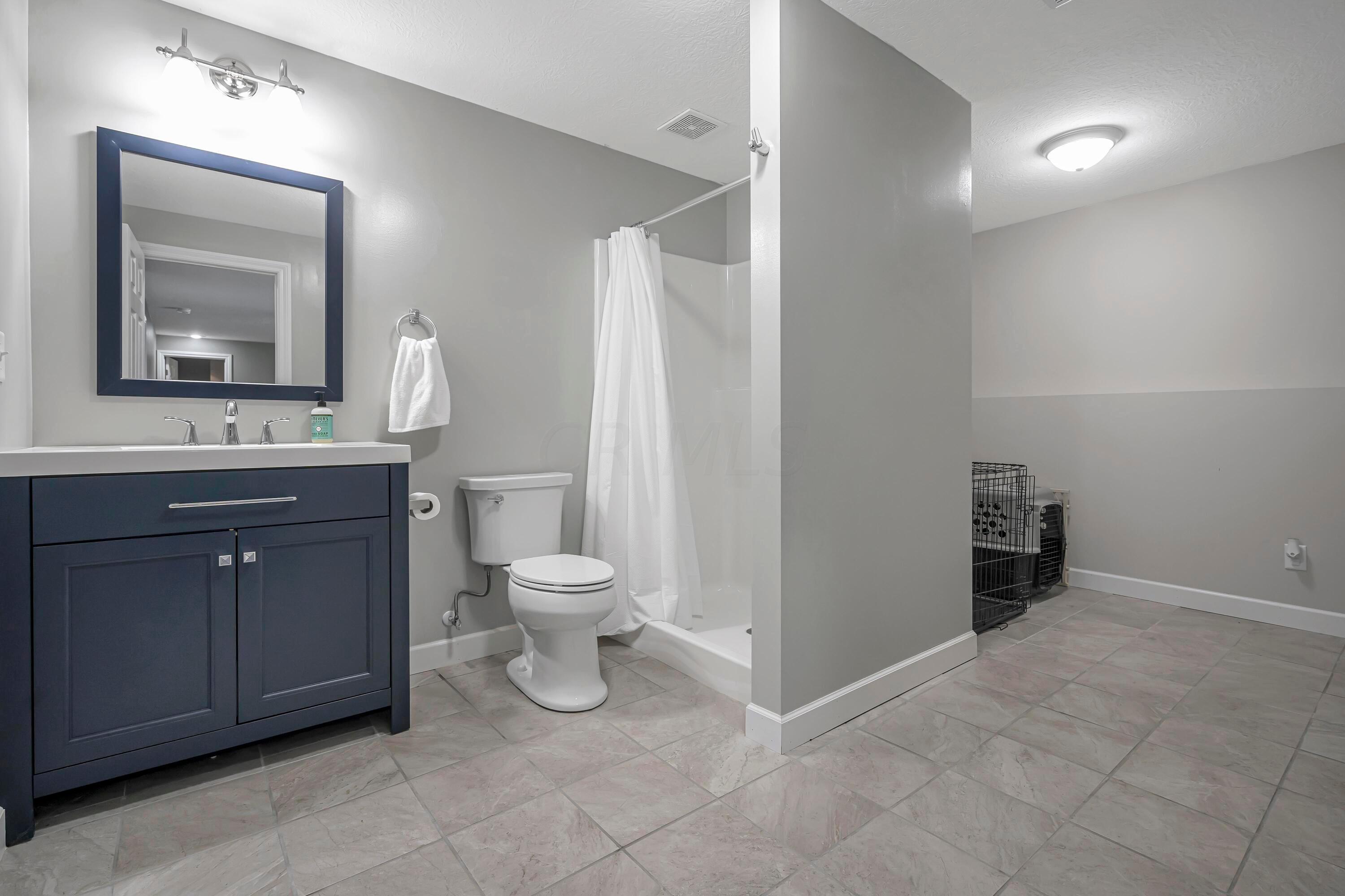 230 Glenridge Circle