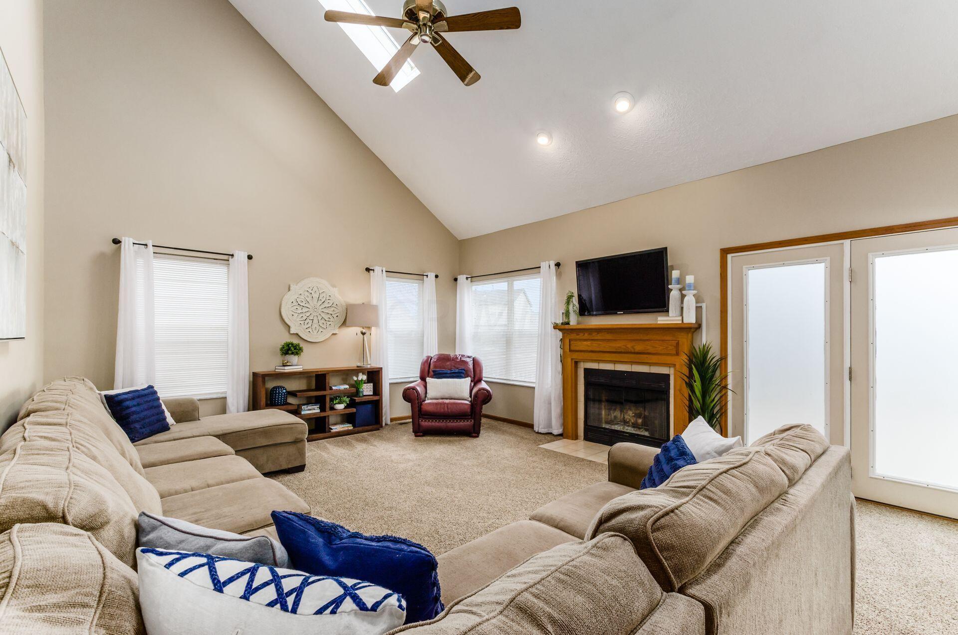 5725 Pleasant Hill Drive