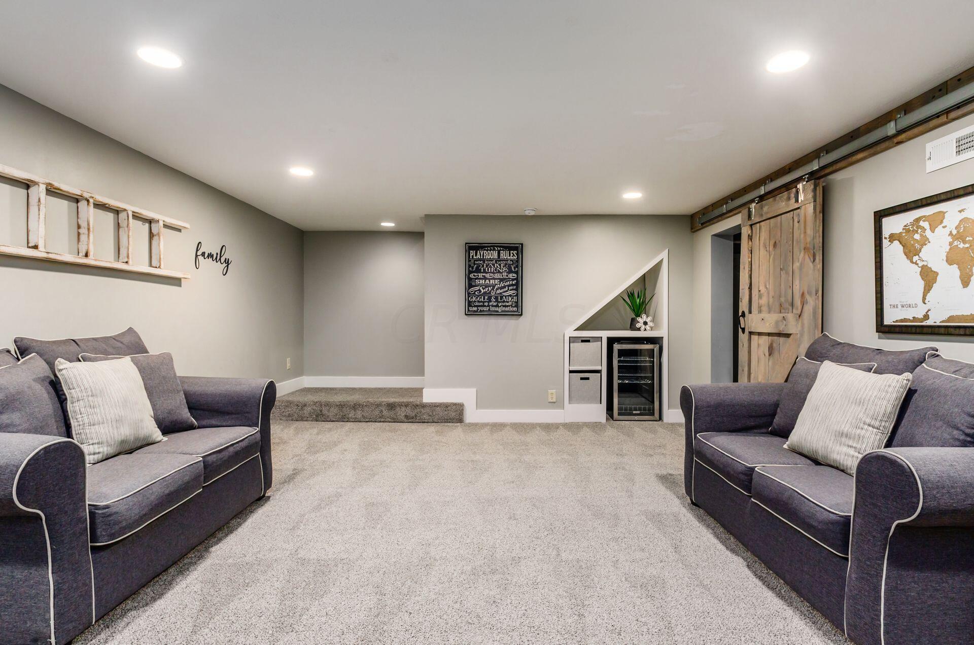 5725 Pleasant Hill Drive